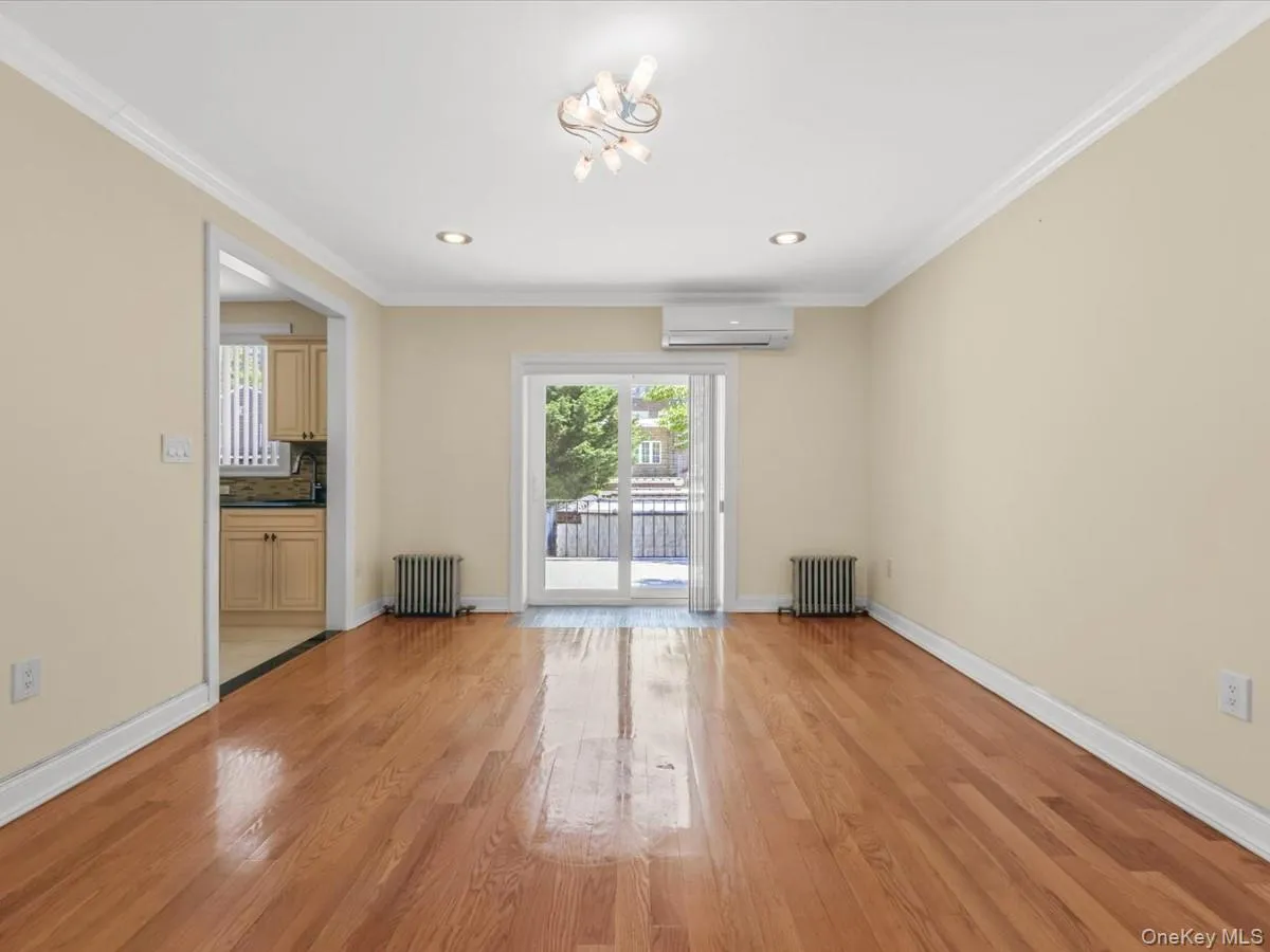 10018 67th Drive, New York, NY, 3 Bedrooms Bedrooms, 10 Rooms Rooms,3 BathroomsBathrooms,Residential,For Rent,67th,0,1000275 10018 67th Drive, New York, NY, 3 Bedrooms Bedrooms, 10 Rooms Rooms,3 BathroomsBathrooms,Residential,For Rent,67th,0,1000275