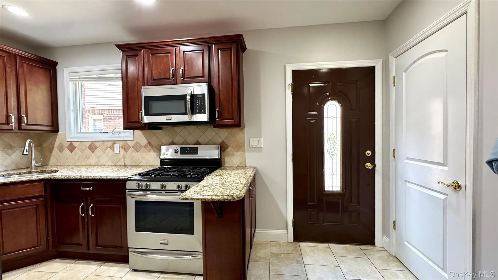 5839 196th Place, New York, NY, 2 Bedrooms Bedrooms, 3 Rooms Rooms,1 BathroomBathrooms,Residential Lease,For Rent,196th,0,1000284 5839 196th Place, New York, NY, 2 Bedrooms Bedrooms, 3 Rooms Rooms,1 BathroomBathrooms,Residential Lease,For Rent,196th,0,1000284