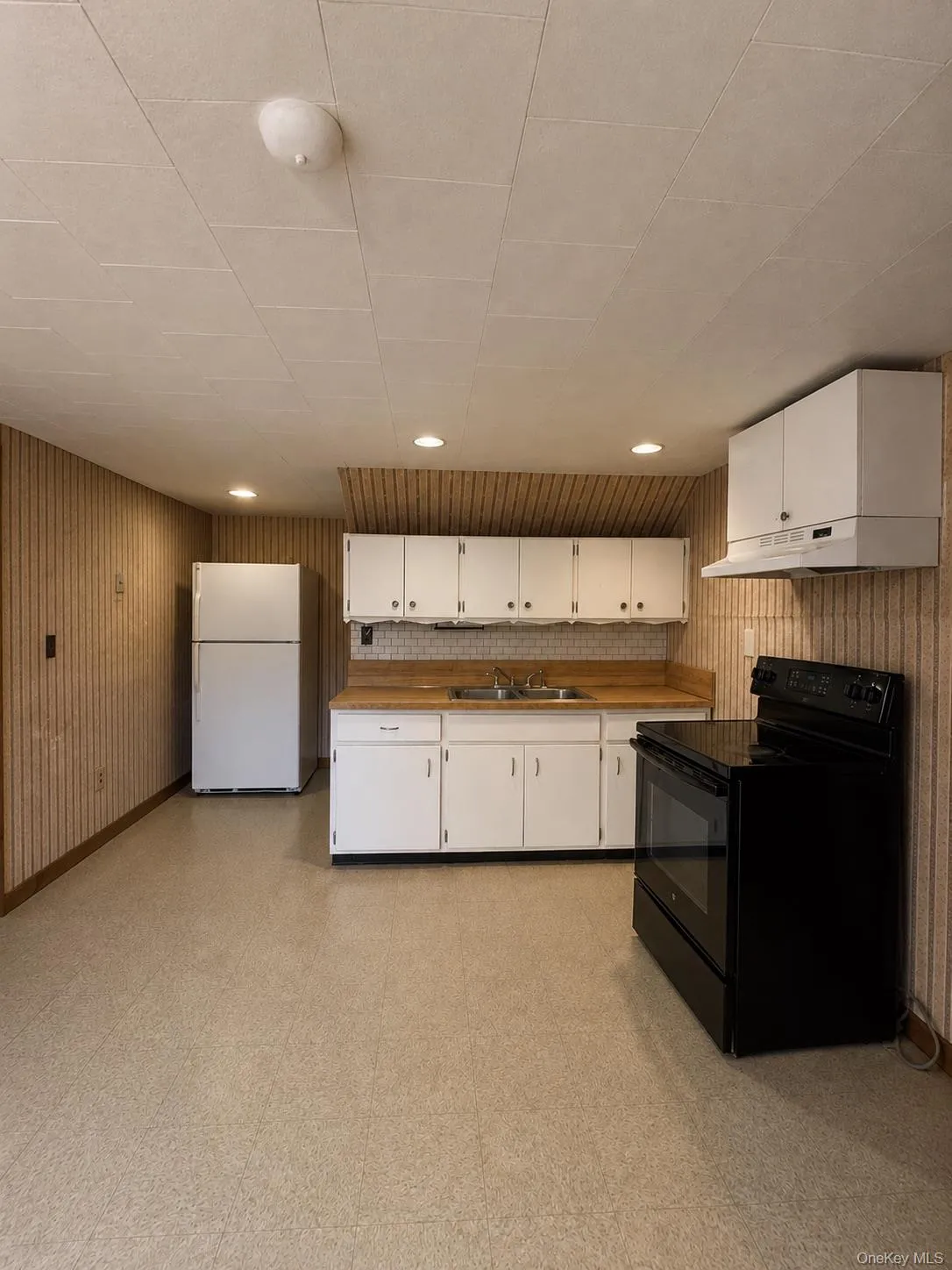 809 Tower Avenue, Montgomery, NY, 2 Bedrooms Bedrooms, 5 Rooms Rooms,1 BathroomBathrooms,Residential Lease,For Rent,Tower,0,1000297 809 Tower Avenue, Montgomery, NY, 2 Bedrooms Bedrooms, 5 Rooms Rooms,1 BathroomBathrooms,Residential Lease,For Rent,Tower,0,1000297