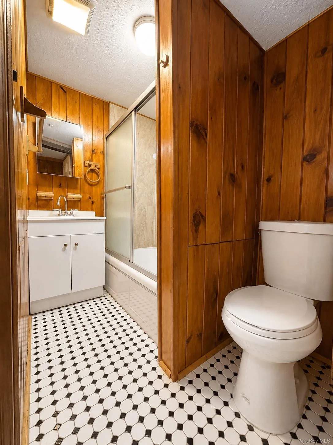 809 Tower Avenue, Montgomery, NY, 2 Bedrooms Bedrooms, 5 Rooms Rooms,1 BathroomBathrooms,Residential Lease,For Rent,Tower,0,1000297 809 Tower Avenue, Montgomery, NY, 2 Bedrooms Bedrooms, 5 Rooms Rooms,1 BathroomBathrooms,Residential Lease,For Rent,Tower,0,1000297