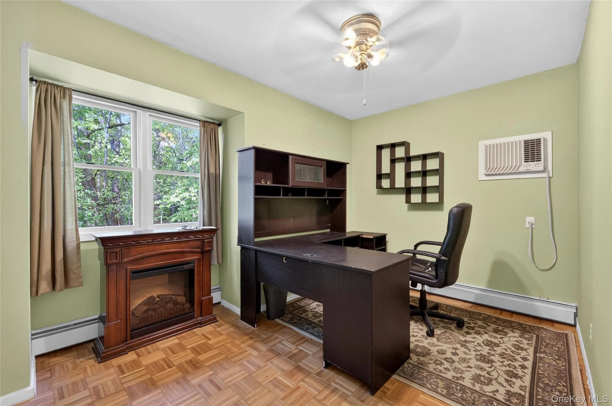 1 Springwood Path, Oyster Bay, NY, 6 Bedrooms Bedrooms, 18 Rooms Rooms,5 BathroomsBathrooms,Residential,For Rent,Springwood,0,1000303 1 Springwood Path, Oyster Bay, NY, 6 Bedrooms Bedrooms, 18 Rooms Rooms,5 BathroomsBathrooms,Residential,For Rent,Springwood,0,1000303