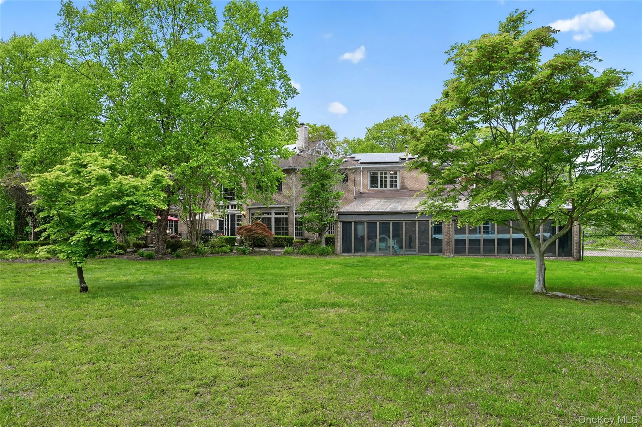 1 Springwood Path, Oyster Bay, NY, 6 Bedrooms Bedrooms, 18 Rooms Rooms,5 BathroomsBathrooms,Residential,For Rent,Springwood,0,1000303 1 Springwood Path, Oyster Bay, NY, 6 Bedrooms Bedrooms, 18 Rooms Rooms,5 BathroomsBathrooms,Residential,For Rent,Springwood,0,1000303