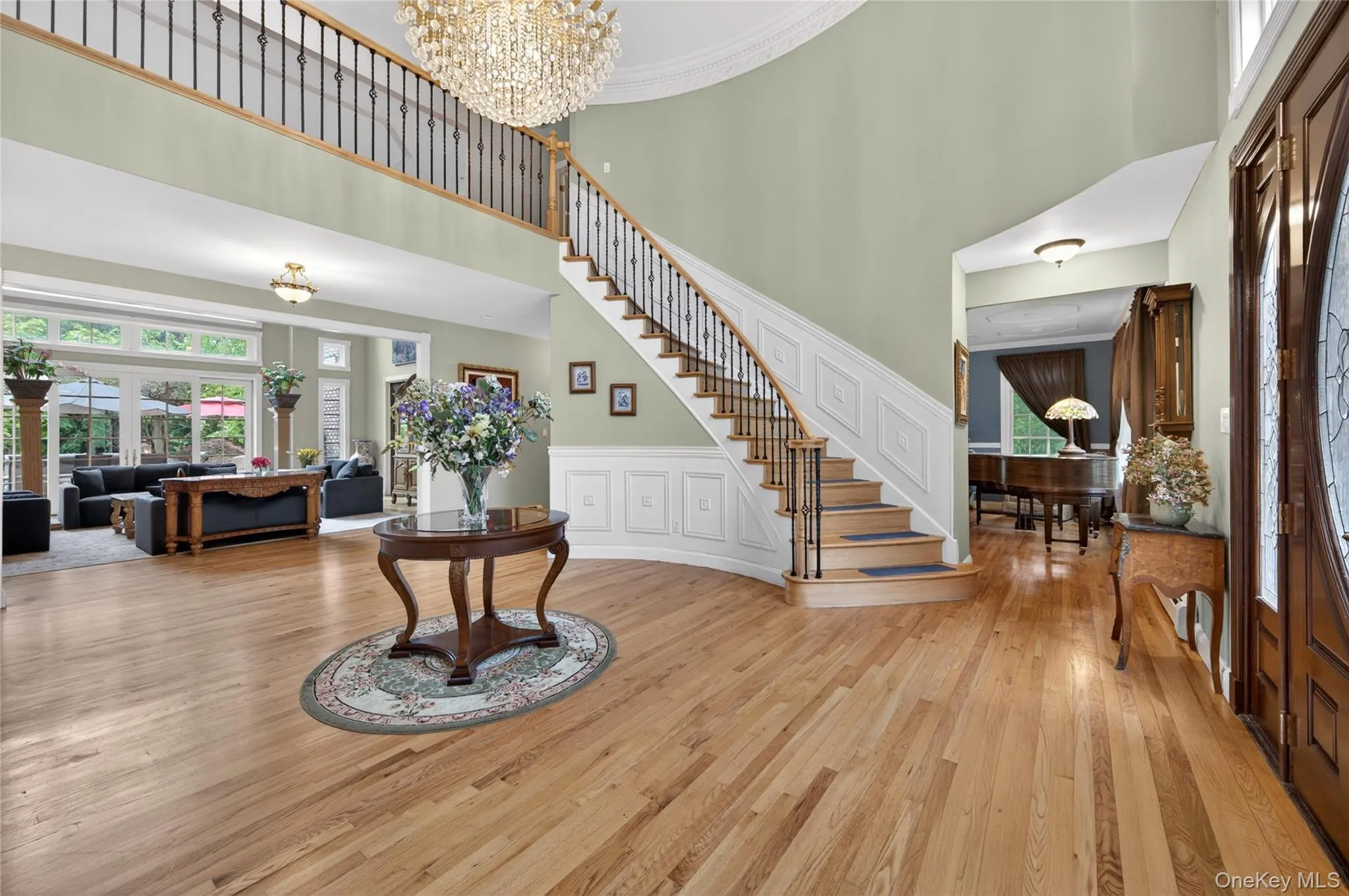 1 Springwood Path, Oyster Bay, NY, 6 Bedrooms Bedrooms, 18 Rooms Rooms,5 BathroomsBathrooms,Residential,For Rent,Springwood,0,1000303 1 Springwood Path, Oyster Bay, NY, 6 Bedrooms Bedrooms, 18 Rooms Rooms,5 BathroomsBathrooms,Residential,For Rent,Springwood,0,1000303