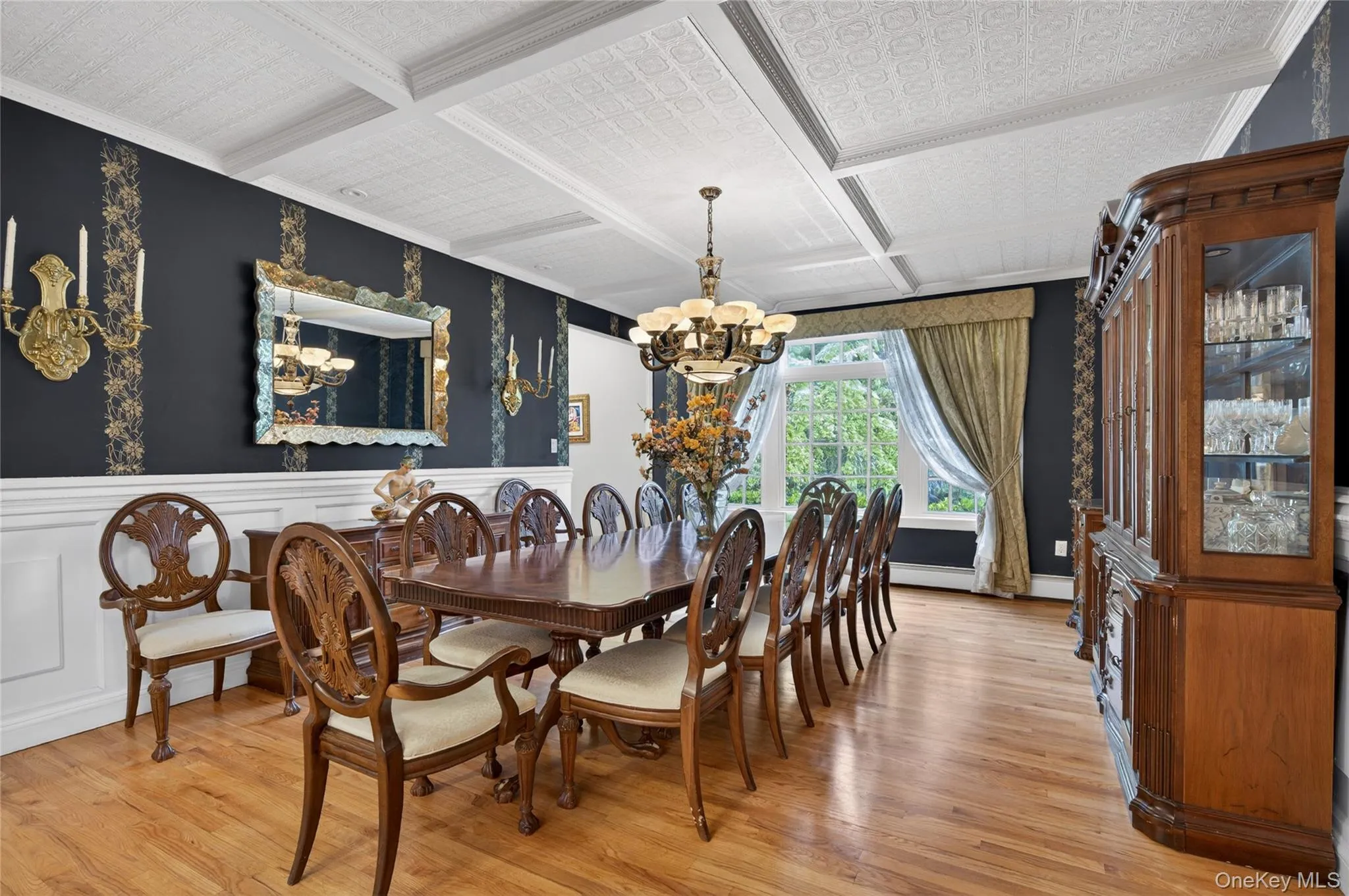 1 Springwood Path, Oyster Bay, NY, 6 Bedrooms Bedrooms, 18 Rooms Rooms,5 BathroomsBathrooms,Residential,For Rent,Springwood,0,1000303 1 Springwood Path, Oyster Bay, NY, 6 Bedrooms Bedrooms, 18 Rooms Rooms,5 BathroomsBathrooms,Residential,For Rent,Springwood,0,1000303