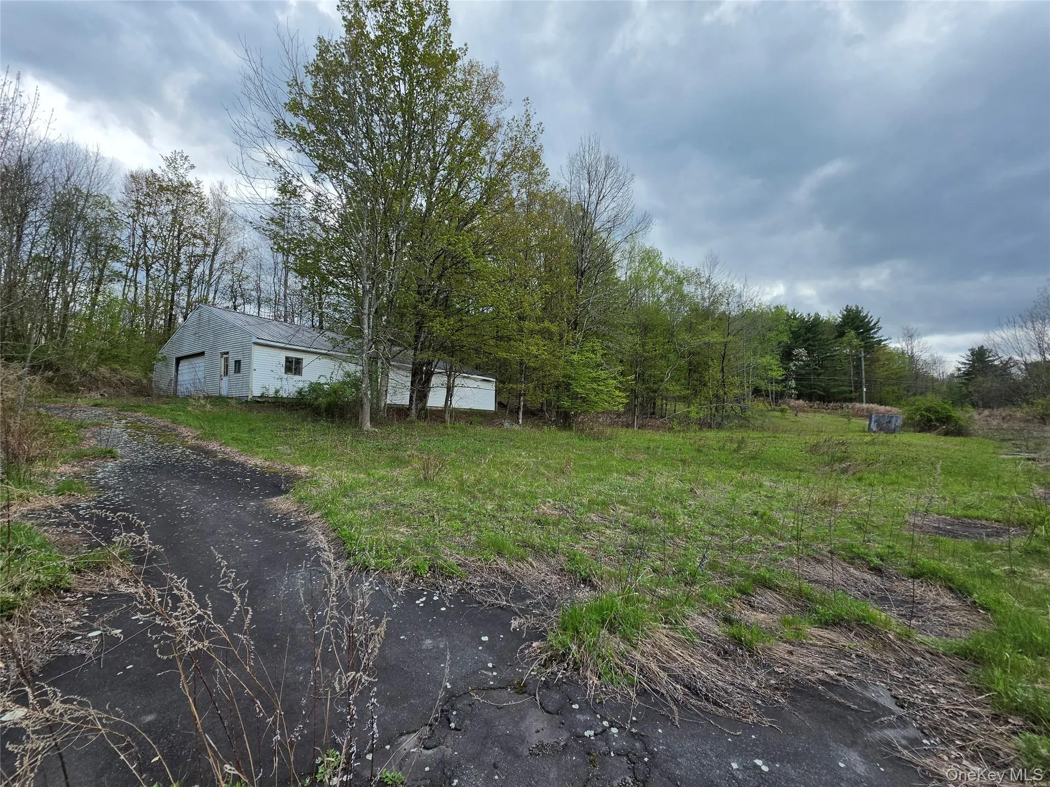 832 State Route 17B, Thompson, NY, 3 Bedrooms Bedrooms, 6 Rooms Rooms,2 BathroomsBathrooms,Residential Sale,For Rent,State Route 17B,0,1000304 832 State Route 17B, Thompson, NY, 3 Bedrooms Bedrooms, 6 Rooms Rooms,2 BathroomsBathrooms,Residential Sale,For Rent,State Route 17B,0,1000304