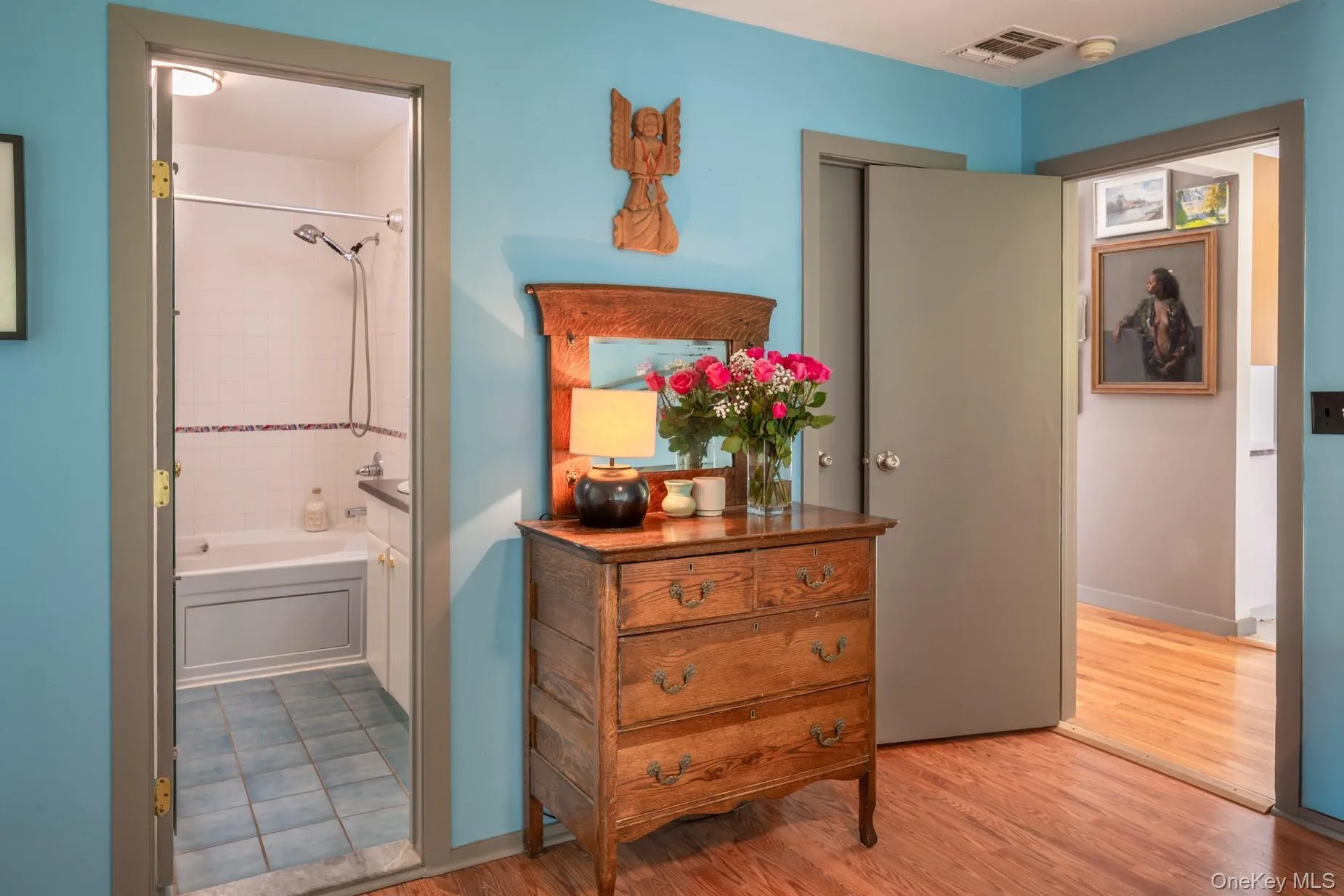 35 Hickory Hill Road, Orangetown, NY, 3 Bedrooms Bedrooms, 11 Rooms Rooms,3 BathroomsBathrooms,Residential,For Rent,Hickory Hill,0,1000306 35 Hickory Hill Road, Orangetown, NY, 3 Bedrooms Bedrooms, 11 Rooms Rooms,3 BathroomsBathrooms,Residential,For Rent,Hickory Hill,0,1000306