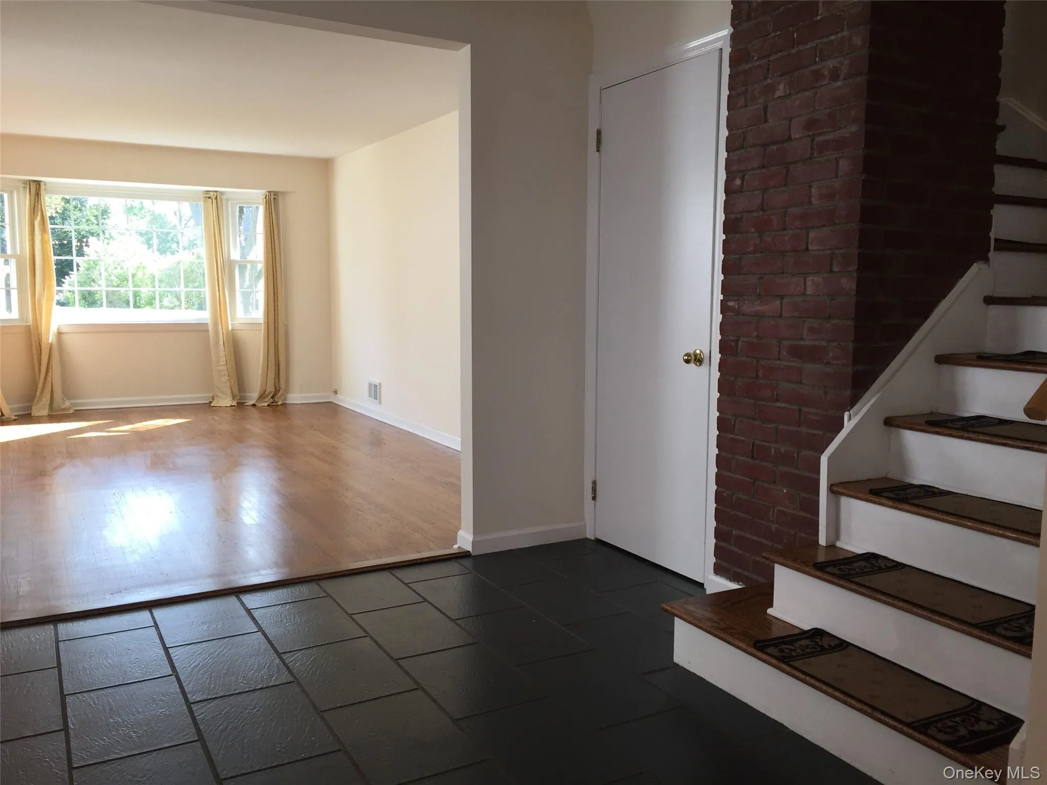 98 Glen Oaks Drive, Rye City, NY, 4 Bedrooms Bedrooms, 8 Rooms Rooms,2 BathroomsBathrooms,Residential Lease,For Rent,Glen Oaks,0,1000308 98 Glen Oaks Drive, Rye City, NY, 4 Bedrooms Bedrooms, 8 Rooms Rooms,2 BathroomsBathrooms,Residential Lease,For Rent,Glen Oaks,0,1000308