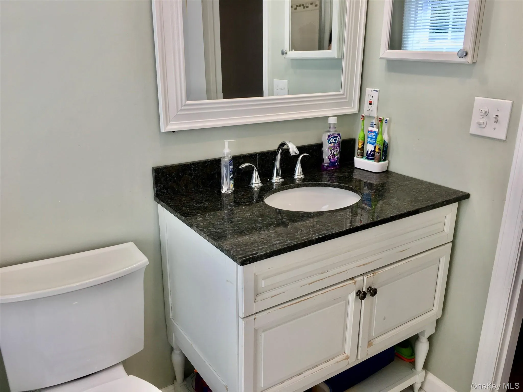 98 Glen Oaks Drive, Rye City, NY, 4 Bedrooms Bedrooms, 8 Rooms Rooms,2 BathroomsBathrooms,Residential Lease,For Rent,Glen Oaks,0,1000308 98 Glen Oaks Drive, Rye City, NY, 4 Bedrooms Bedrooms, 8 Rooms Rooms,2 BathroomsBathrooms,Residential Lease,For Rent,Glen Oaks,0,1000308