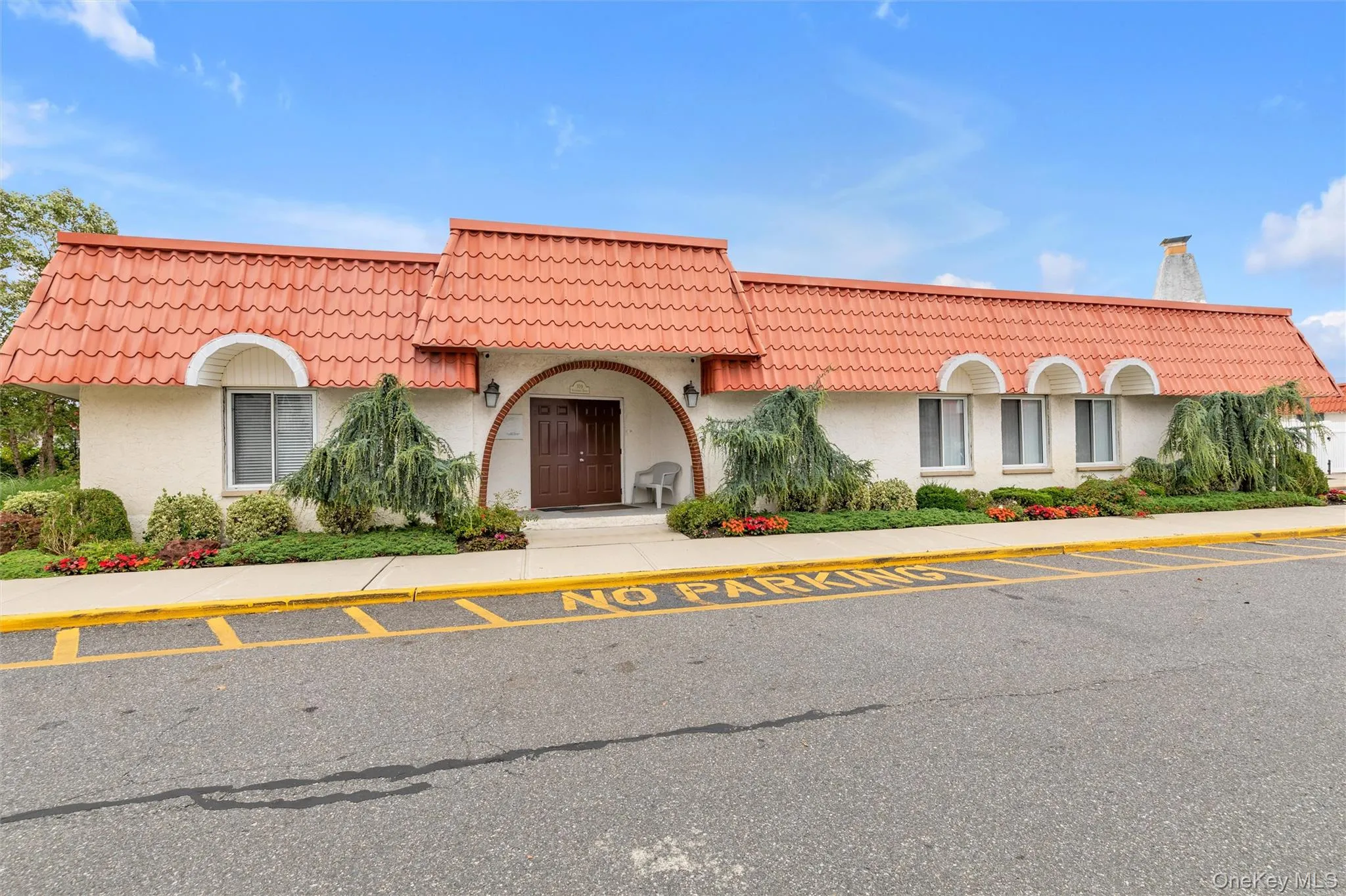 17 Alhambra Drive, Hempstead, NY, 2 Bedrooms Bedrooms, 5 Rooms Rooms,1 BathroomBathrooms,Residential,For Rent,Alhambra,0,1000311 17 Alhambra Drive, Hempstead, NY, 2 Bedrooms Bedrooms, 5 Rooms Rooms,1 BathroomBathrooms,Residential,For Rent,Alhambra,0,1000311