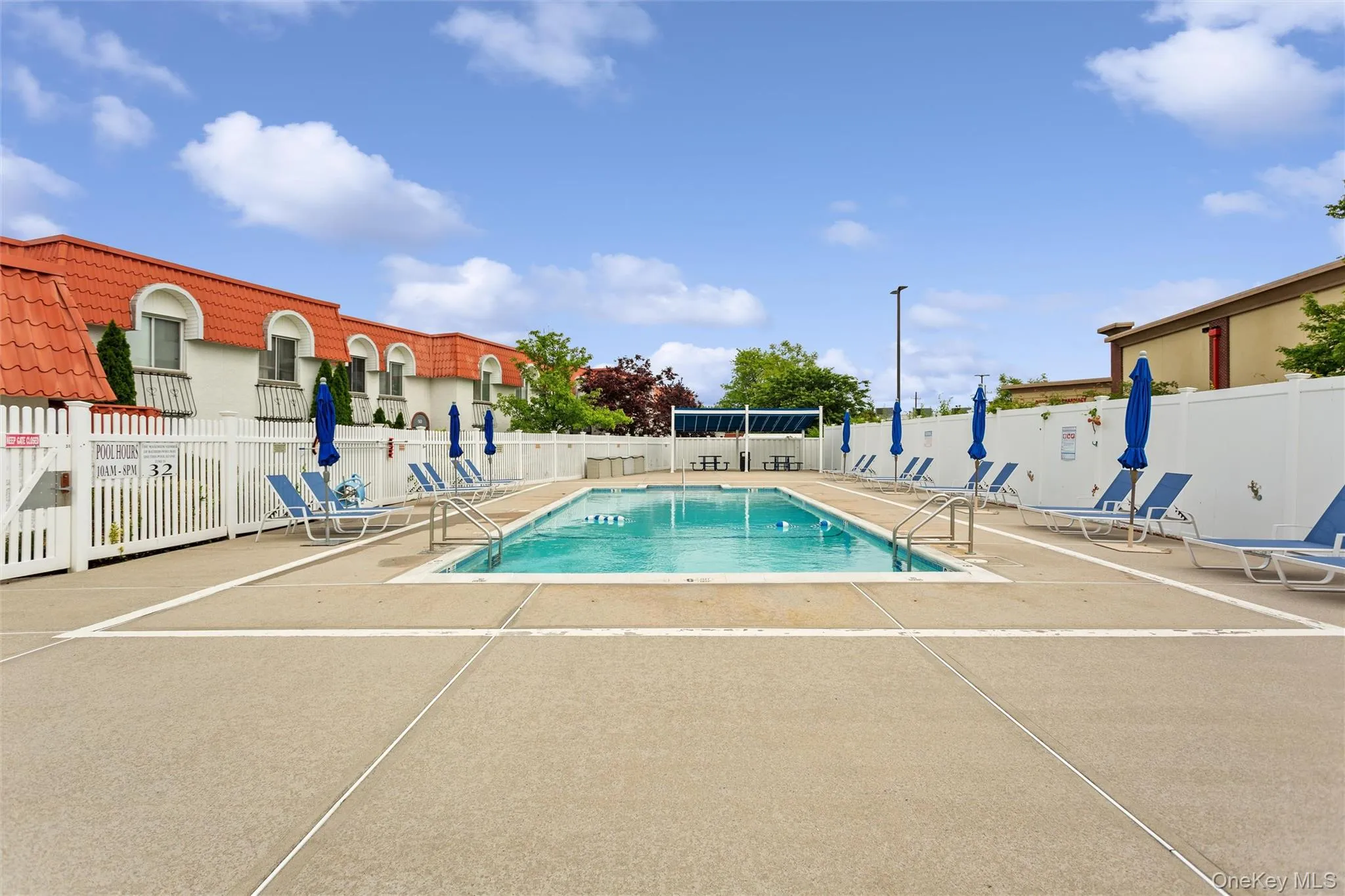 Community Pool Community Pool