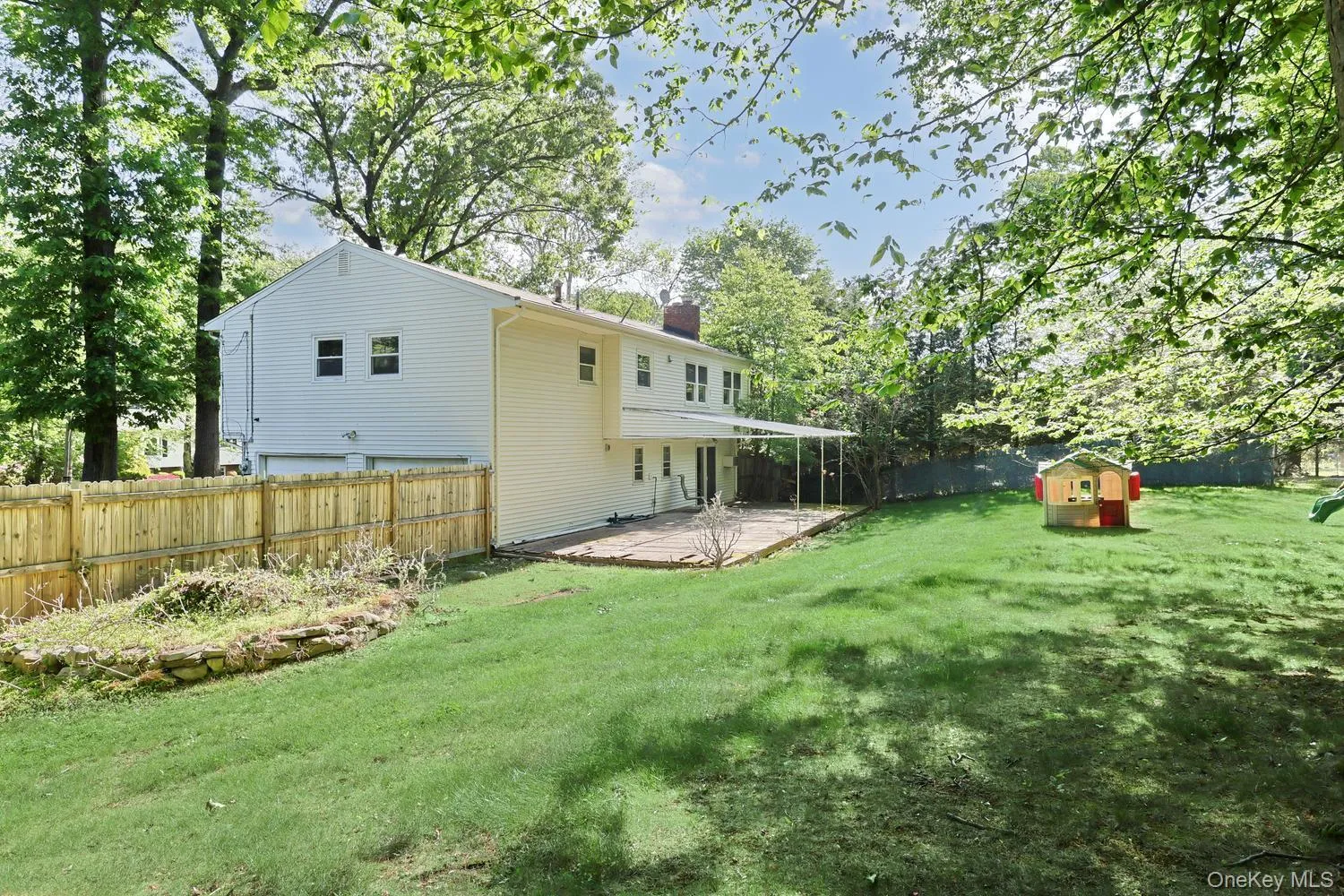 17 Twin Lakes Drive, Ramapo, NY, 4 Bedrooms Bedrooms, 8 Rooms Rooms,2 BathroomsBathrooms,Residential,For Rent,Twin Lakes,0,1000314 17 Twin Lakes Drive, Ramapo, NY, 4 Bedrooms Bedrooms, 8 Rooms Rooms,2 BathroomsBathrooms,Residential,For Rent,Twin Lakes,0,1000314