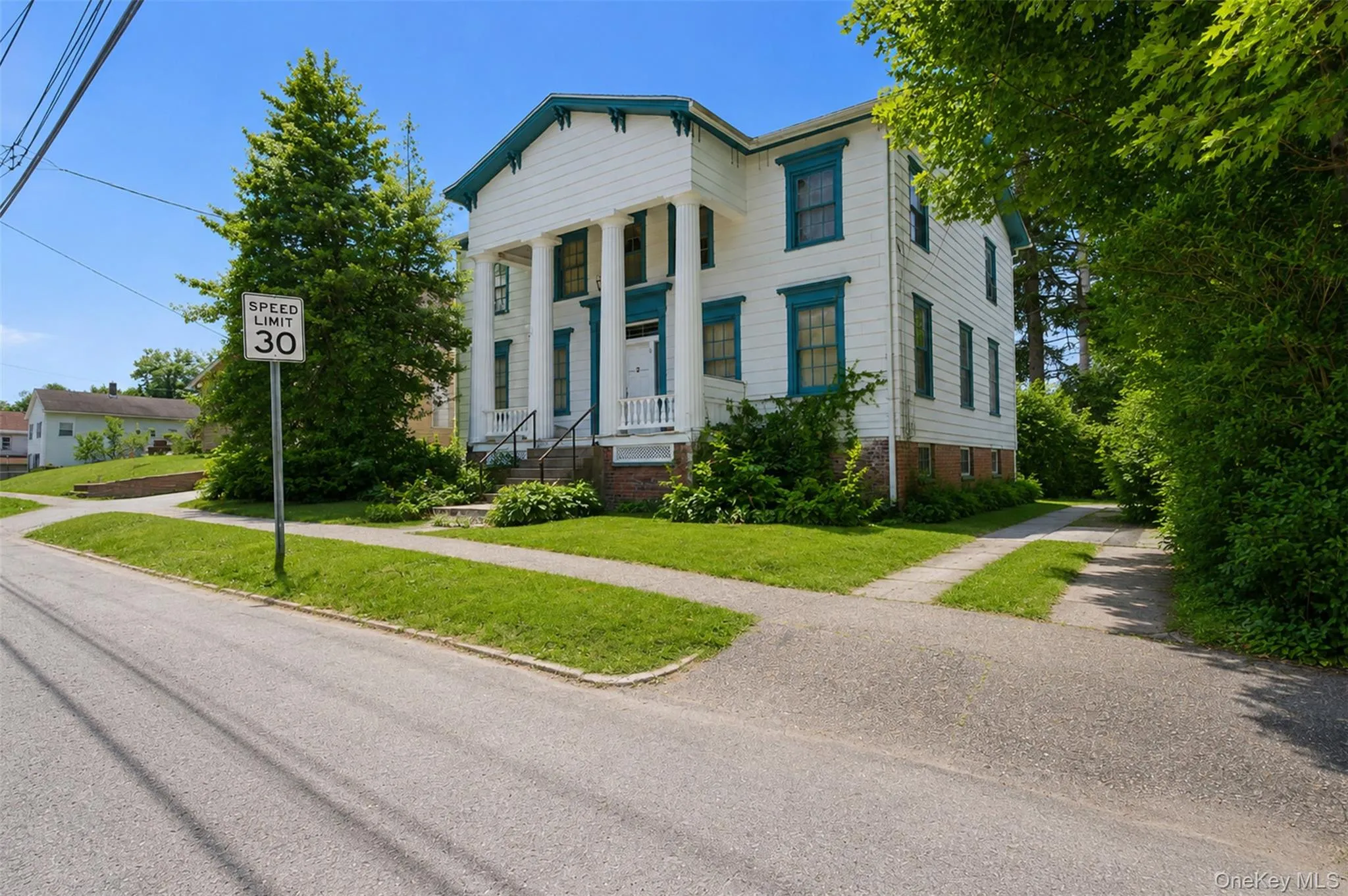 2 Highland Avenue, Mount Hope, NY, 4 Bedrooms Bedrooms, 6 Rooms Rooms,2 BathroomsBathrooms,Residential,For Rent,Highland,0,1000315 2 Highland Avenue, Mount Hope, NY, 4 Bedrooms Bedrooms, 6 Rooms Rooms,2 BathroomsBathrooms,Residential,For Rent,Highland,0,1000315