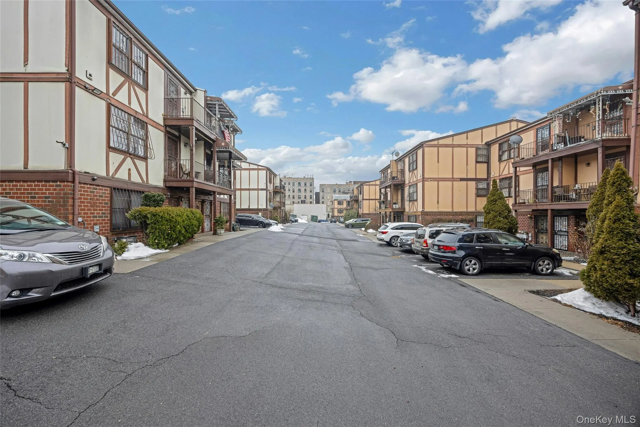 920 Union Avenue, New York, NY, 3 Bedrooms Bedrooms, 7 Rooms Rooms,1 BathroomBathrooms,Residential Sale,For Rent,Union,0,1000322 920 Union Avenue, New York, NY, 3 Bedrooms Bedrooms, 7 Rooms Rooms,1 BathroomBathrooms,Residential Sale,For Rent,Union,0,1000322