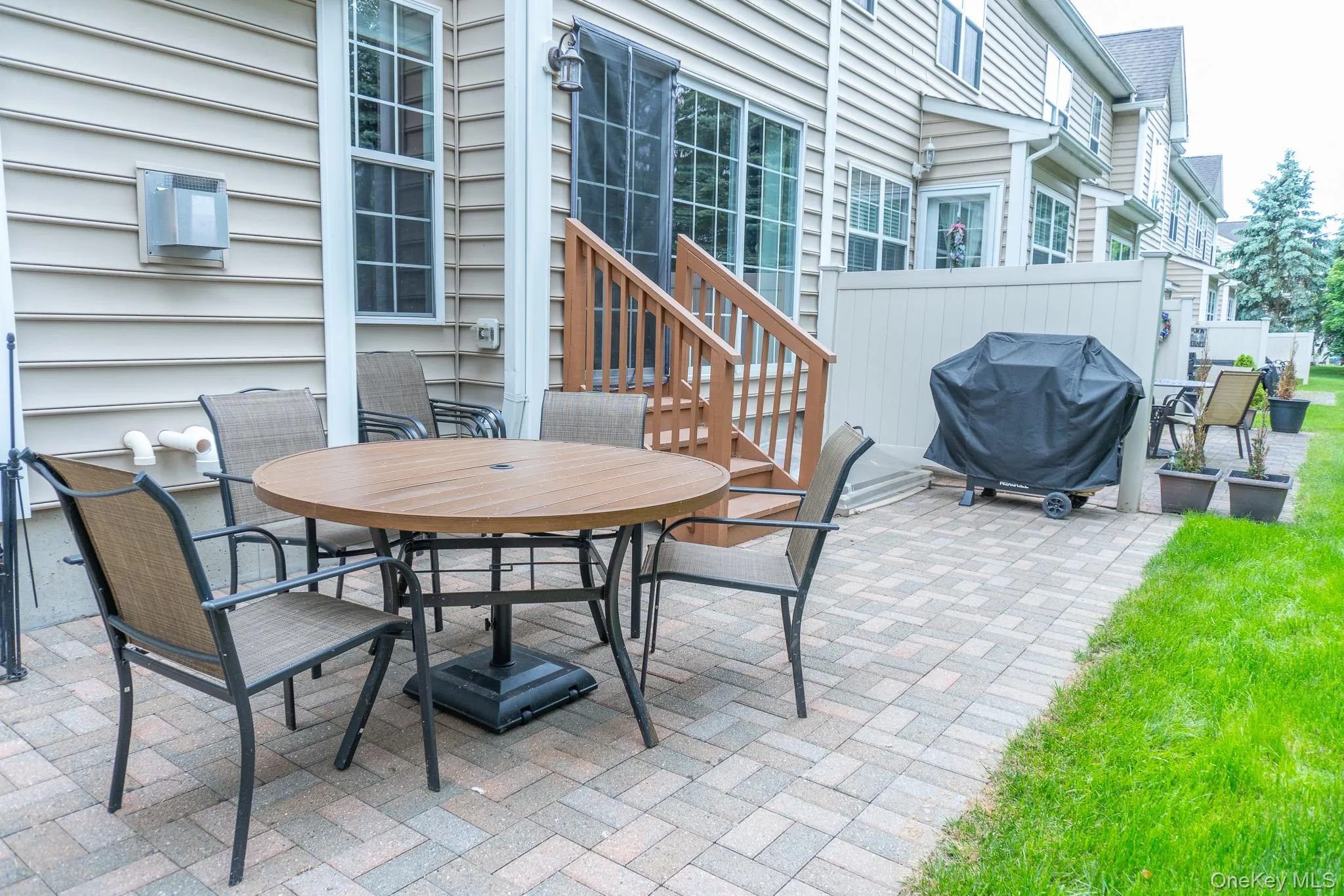 781 Huntington Drive, Fishkill, NY, 2 Bedrooms Bedrooms, 10 Rooms Rooms,2 BathroomsBathrooms,Residential,For Rent,Huntington,0,1000324 781 Huntington Drive, Fishkill, NY, 2 Bedrooms Bedrooms, 10 Rooms Rooms,2 BathroomsBathrooms,Residential,For Rent,Huntington,0,1000324