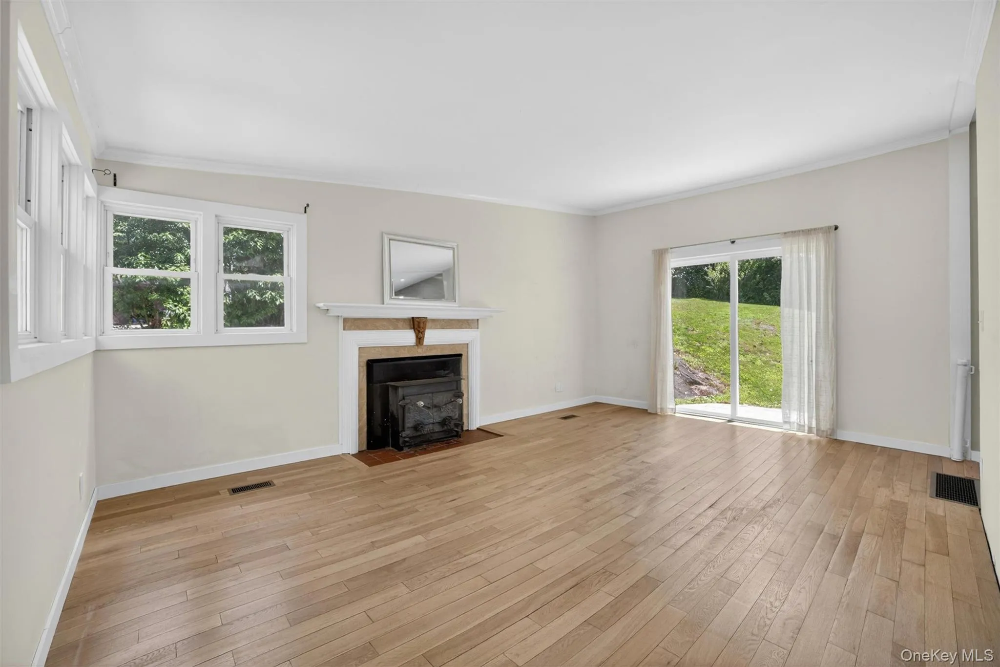 197 Seward Street, Cortlandt, NY, 2 Bedrooms Bedrooms, 6 Rooms Rooms,1 BathroomBathrooms,Residential,For Rent,Seward,0,1000327 197 Seward Street, Cortlandt, NY, 2 Bedrooms Bedrooms, 6 Rooms Rooms,1 BathroomBathrooms,Residential,For Rent,Seward,0,1000327