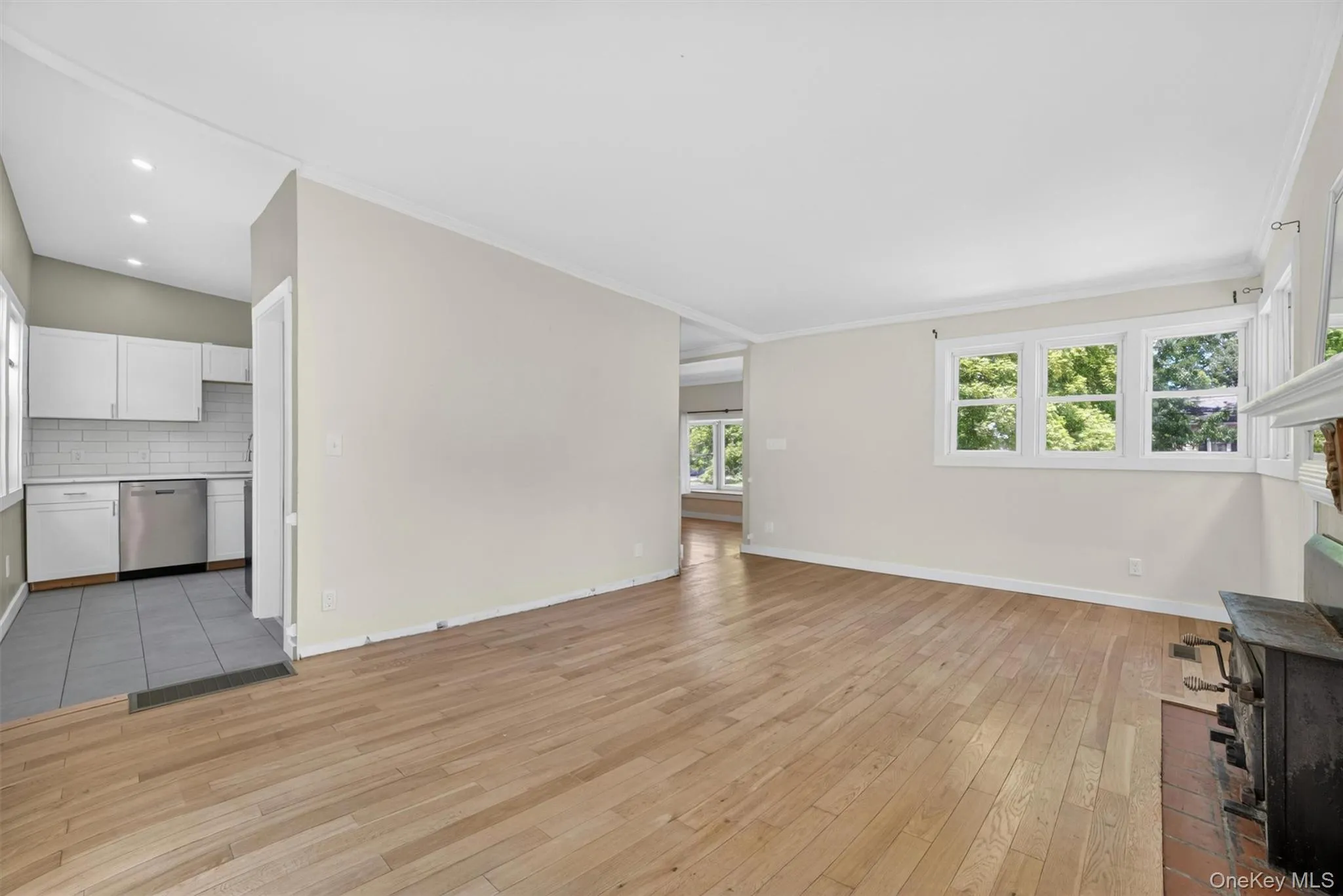 197 Seward Street, Cortlandt, NY, 2 Bedrooms Bedrooms, 6 Rooms Rooms,1 BathroomBathrooms,Residential,For Rent,Seward,0,1000327 197 Seward Street, Cortlandt, NY, 2 Bedrooms Bedrooms, 6 Rooms Rooms,1 BathroomBathrooms,Residential,For Rent,Seward,0,1000327