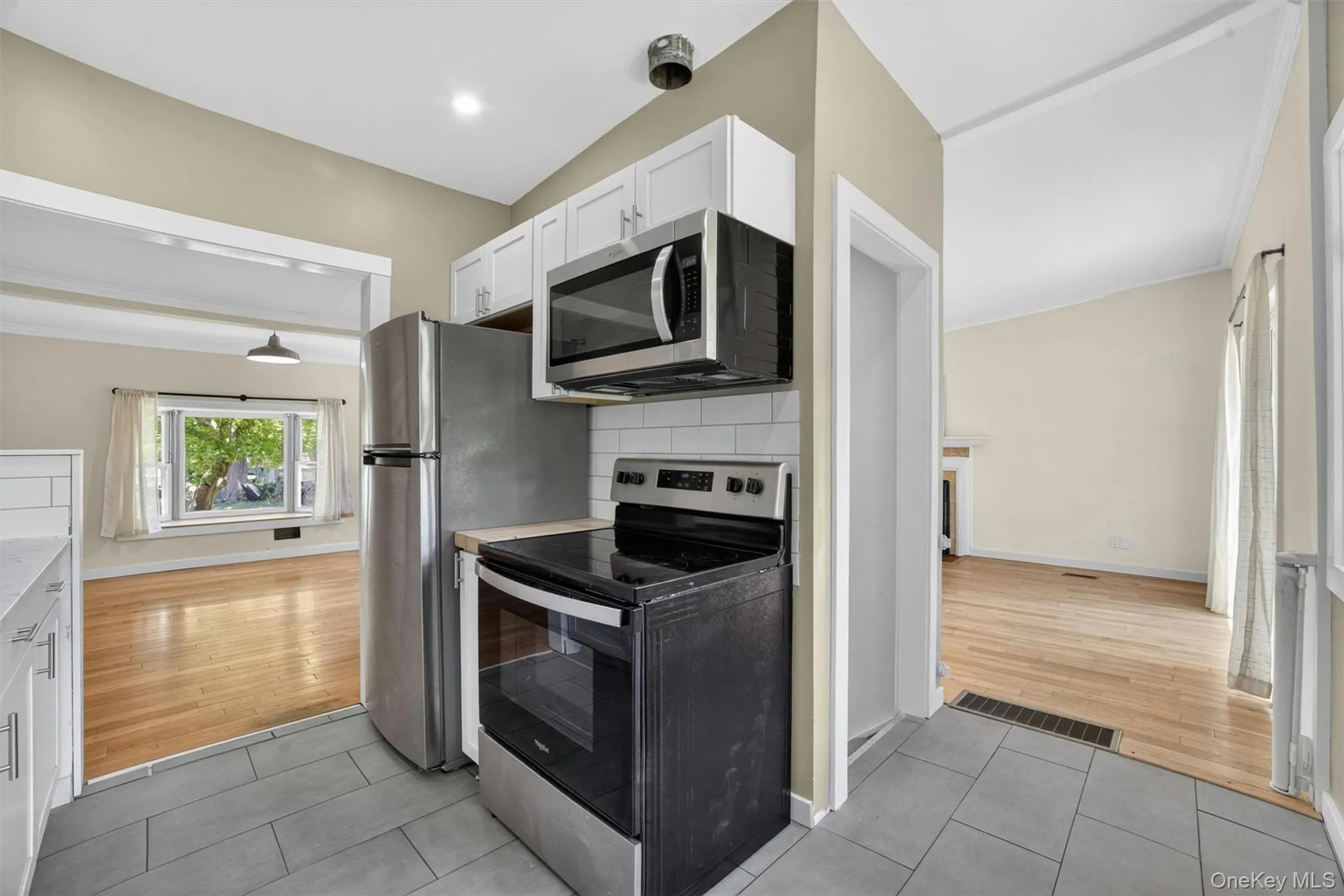 197 Seward Street, Cortlandt, NY, 2 Bedrooms Bedrooms, 6 Rooms Rooms,1 BathroomBathrooms,Residential,For Rent,Seward,0,1000327 197 Seward Street, Cortlandt, NY, 2 Bedrooms Bedrooms, 6 Rooms Rooms,1 BathroomBathrooms,Residential,For Rent,Seward,0,1000327