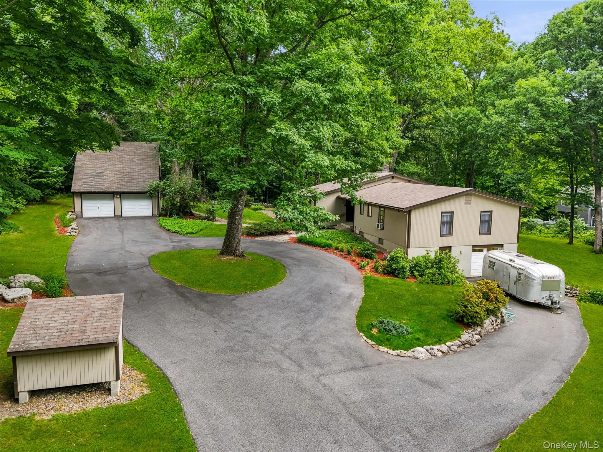176 Route 118, Somers, NY, 4 Bedrooms Bedrooms, 9 Rooms Rooms,3 BathroomsBathrooms,Residential,For Rent,Route 118,0,1000328 176 Route 118, Somers, NY, 4 Bedrooms Bedrooms, 9 Rooms Rooms,3 BathroomsBathrooms,Residential,For Rent,Route 118,0,1000328