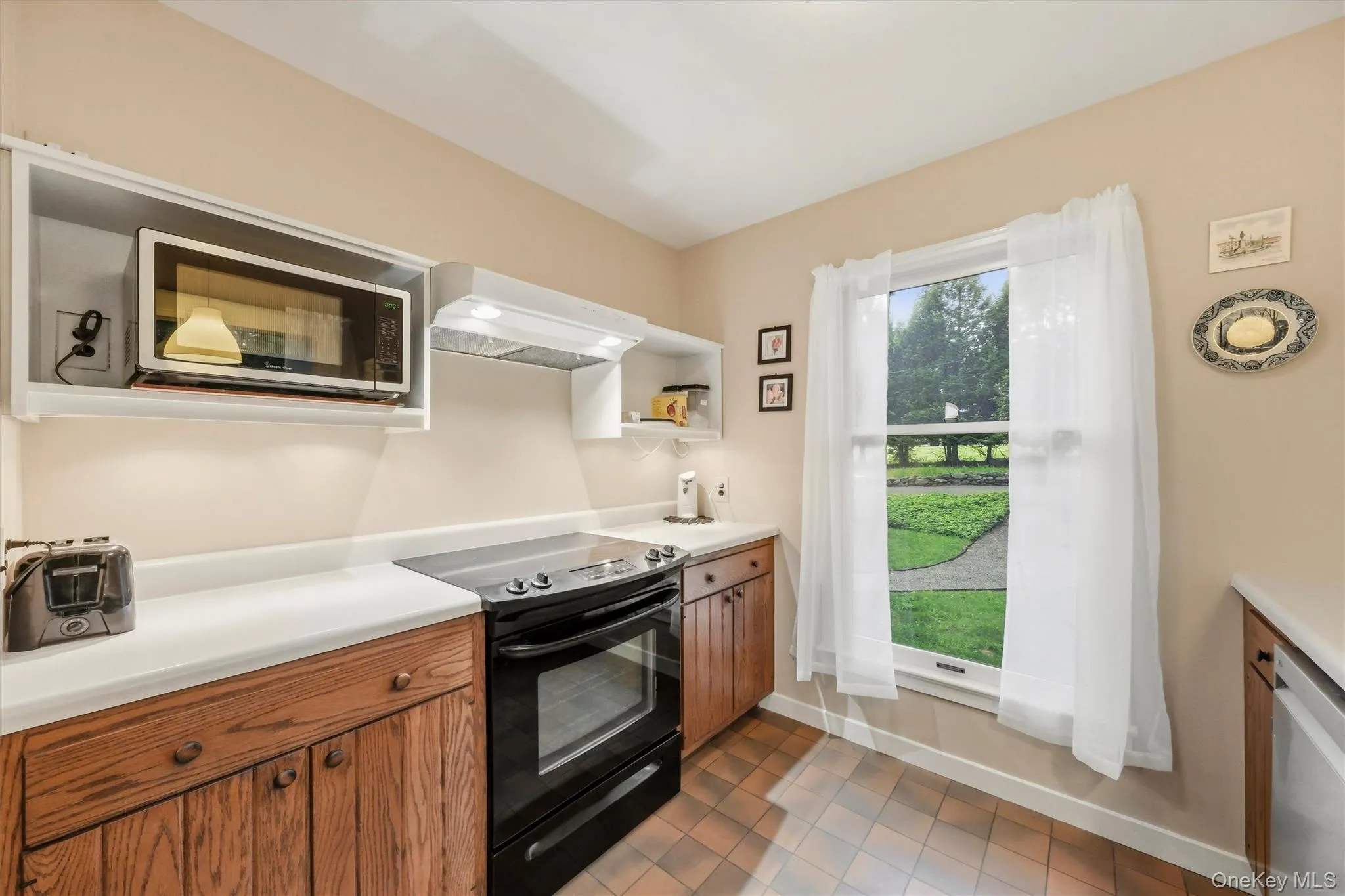 176 Route 118, Somers, NY, 4 Bedrooms Bedrooms, 9 Rooms Rooms,3 BathroomsBathrooms,Residential,For Rent,Route 118,0,1000328 176 Route 118, Somers, NY, 4 Bedrooms Bedrooms, 9 Rooms Rooms,3 BathroomsBathrooms,Residential,For Rent,Route 118,0,1000328
