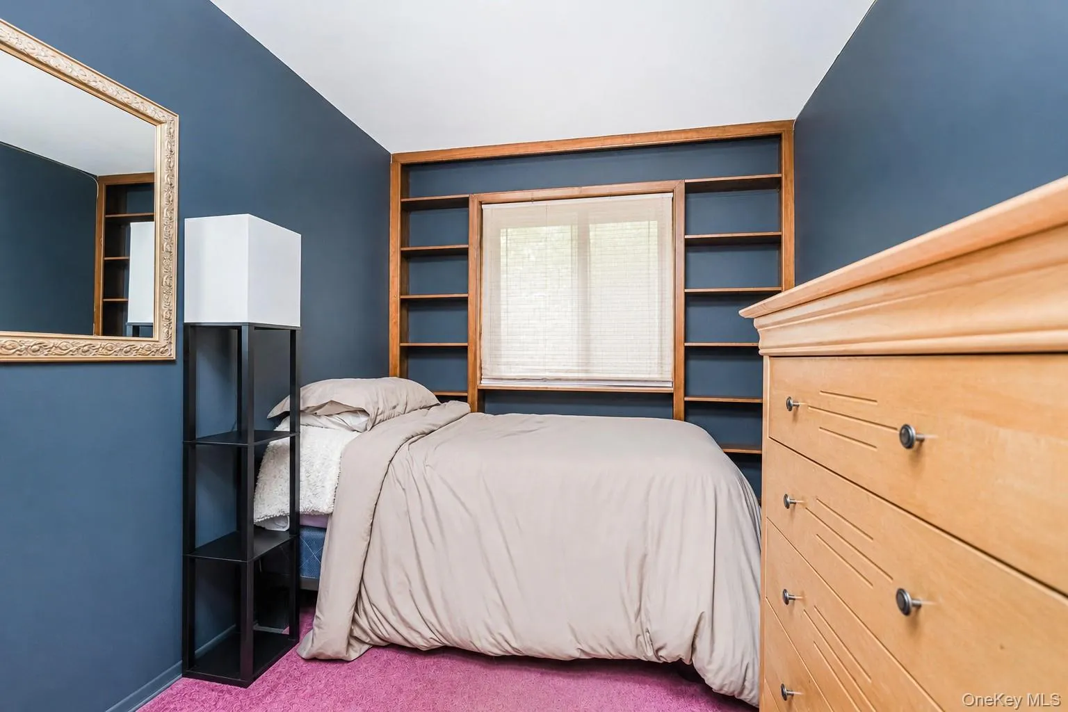 76 Belmar Drive, New York, NY, 3 Bedrooms Bedrooms, 6 Rooms Rooms,1 BathroomBathrooms,Residential Sale,For Rent,Belmar,0,1000331 76 Belmar Drive, New York, NY, 3 Bedrooms Bedrooms, 6 Rooms Rooms,1 BathroomBathrooms,Residential Sale,For Rent,Belmar,0,1000331