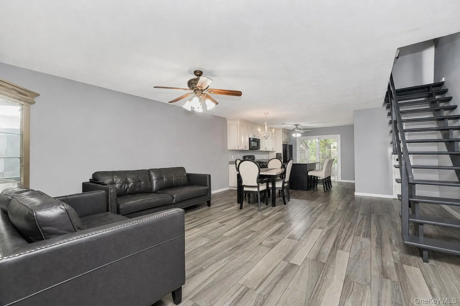 76 Belmar Drive, New York, NY, 3 Bedrooms Bedrooms, 6 Rooms Rooms,1 BathroomBathrooms,Residential Sale,For Rent,Belmar,0,1000331 76 Belmar Drive, New York, NY, 3 Bedrooms Bedrooms, 6 Rooms Rooms,1 BathroomBathrooms,Residential Sale,For Rent,Belmar,0,1000331
