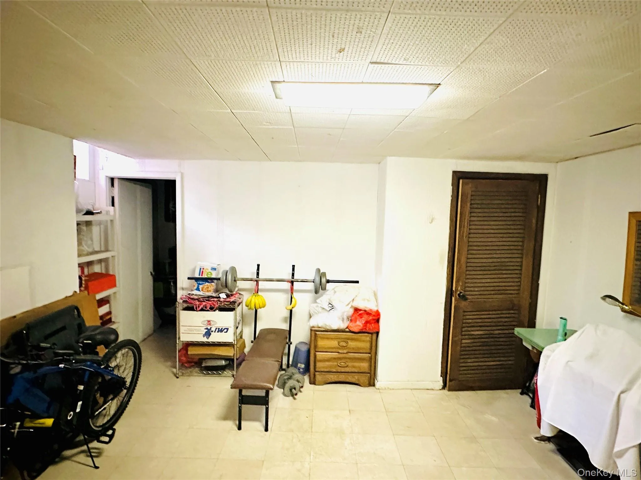 33-33 72nd Street, New York, NY, 3 Bedrooms Bedrooms, 6 Rooms Rooms,1 BathroomBathrooms,Residential Sale,For Rent,72nd,0,1000335 33-33 72nd Street, New York, NY, 3 Bedrooms Bedrooms, 6 Rooms Rooms,1 BathroomBathrooms,Residential Sale,For Rent,72nd,0,1000335