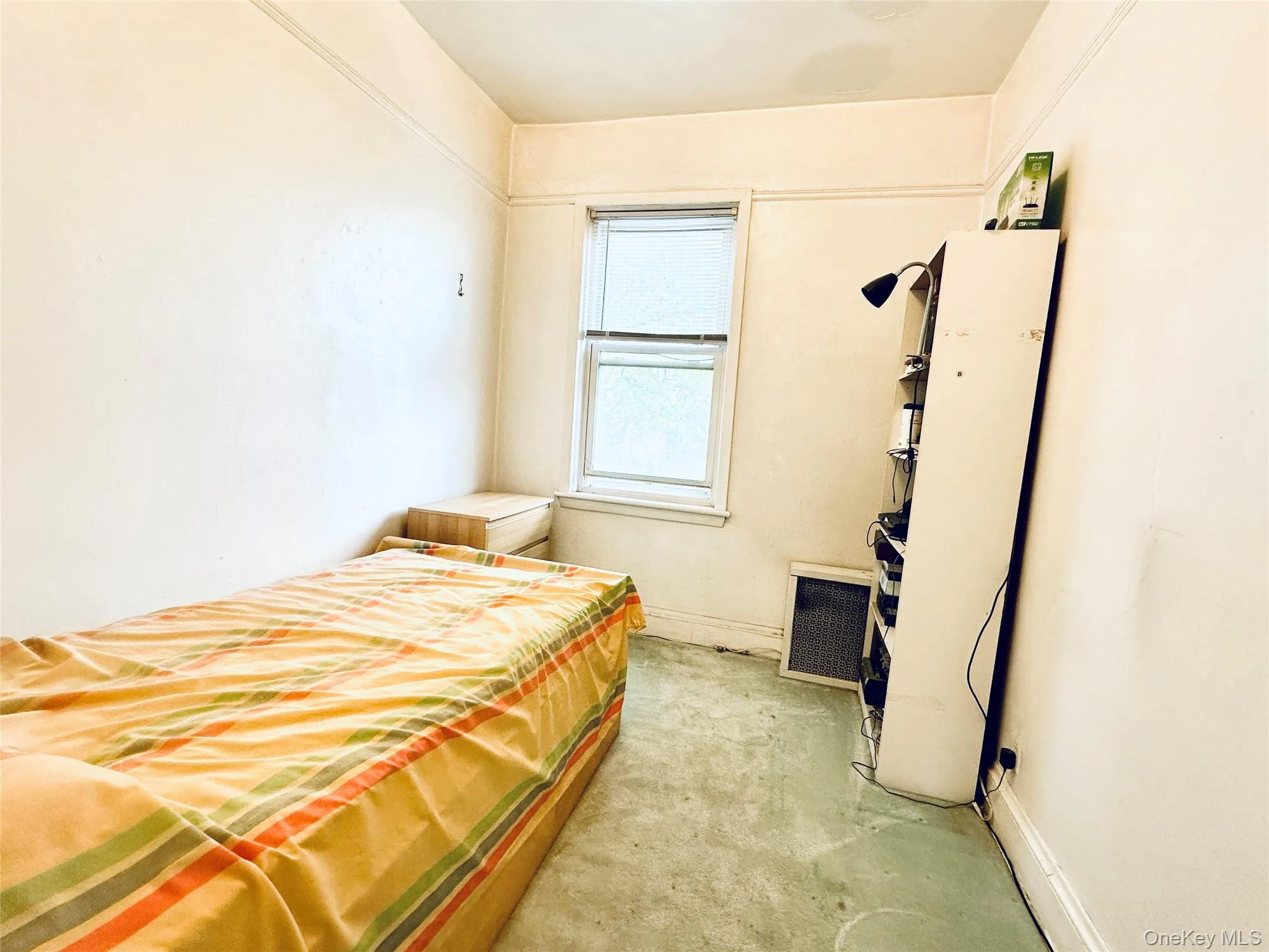 33-33 72nd Street, New York, NY, 3 Bedrooms Bedrooms, 6 Rooms Rooms,1 BathroomBathrooms,Residential Sale,For Rent,72nd,0,1000335 33-33 72nd Street, New York, NY, 3 Bedrooms Bedrooms, 6 Rooms Rooms,1 BathroomBathrooms,Residential Sale,For Rent,72nd,0,1000335