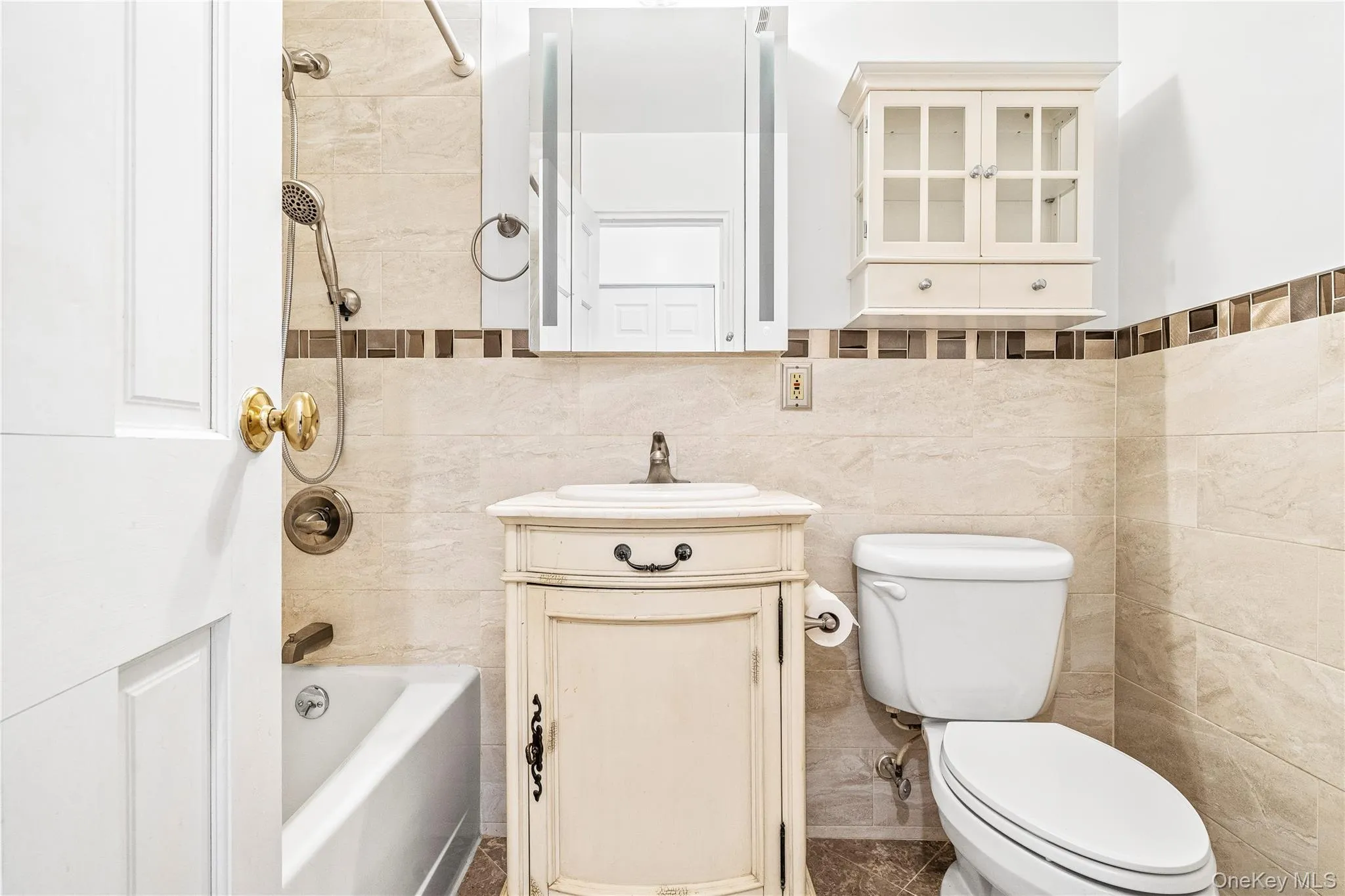 5 Wyndover Woods Lane, Greenburgh, NY, 1 Bedroom Bedrooms, 3 Rooms Rooms,1 BathroomBathrooms,Residential Lease,For Rent,Wyndover Woods,0,1000336 5 Wyndover Woods Lane, Greenburgh, NY, 1 Bedroom Bedrooms, 3 Rooms Rooms,1 BathroomBathrooms,Residential Lease,For Rent,Wyndover Woods,0,1000336