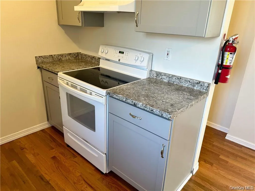 174 Myrtle Avenue, Carmel, NY, 3 Bedrooms Bedrooms, 5 Rooms Rooms,1 BathroomBathrooms,Residential Lease,For Rent,Myrtle,0,1000337 174 Myrtle Avenue, Carmel, NY, 3 Bedrooms Bedrooms, 5 Rooms Rooms,1 BathroomBathrooms,Residential Lease,For Rent,Myrtle,0,1000337