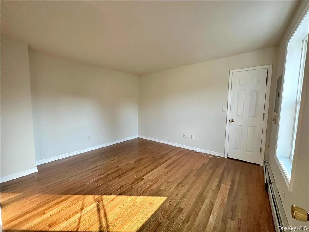 174 Myrtle Avenue, Carmel, NY, 3 Bedrooms Bedrooms, 5 Rooms Rooms,1 BathroomBathrooms,Residential Lease,For Rent,Myrtle,0,1000337 174 Myrtle Avenue, Carmel, NY, 3 Bedrooms Bedrooms, 5 Rooms Rooms,1 BathroomBathrooms,Residential Lease,For Rent,Myrtle,0,1000337