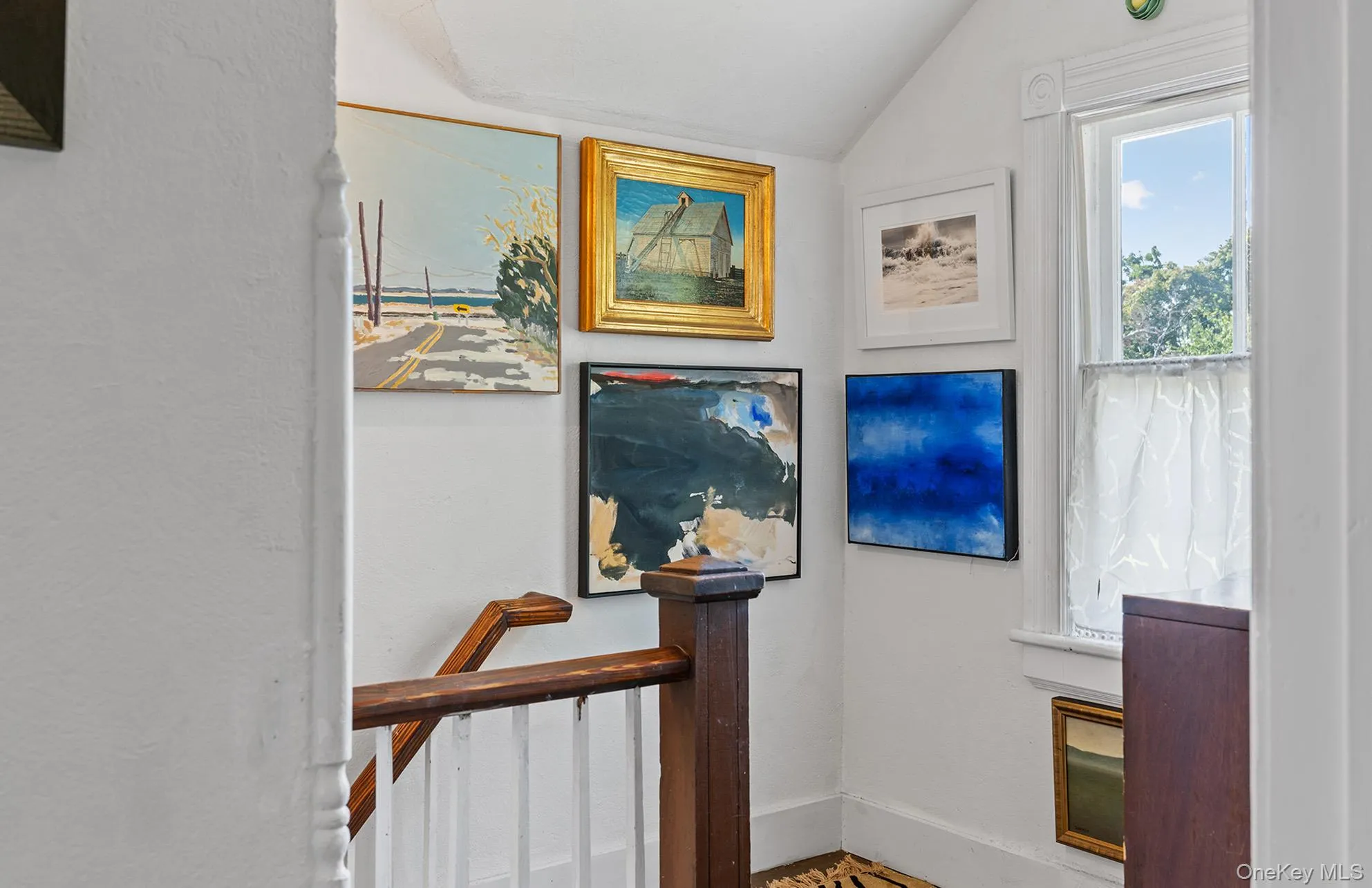 28 Bowden Square, Southampton, NY, 3 Bedrooms Bedrooms, ,2 BathroomsBathrooms,Residential,For Rent,Bowden,0,1000339 28 Bowden Square, Southampton, NY, 3 Bedrooms Bedrooms, ,2 BathroomsBathrooms,Residential,For Rent,Bowden,0,1000339