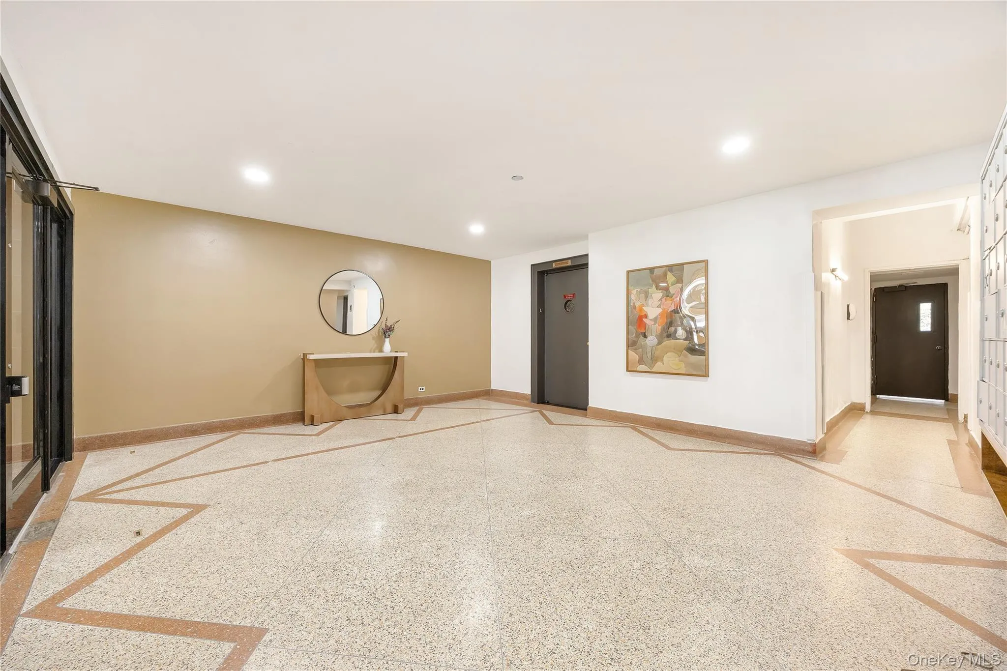2830 Briggs Avenue, New York, NY, 2 Bedrooms Bedrooms, 5 Rooms Rooms,1 BathroomBathrooms,Residential Sale,For Rent,Briggs,0,1000341 2830 Briggs Avenue, New York, NY, 2 Bedrooms Bedrooms, 5 Rooms Rooms,1 BathroomBathrooms,Residential Sale,For Rent,Briggs,0,1000341