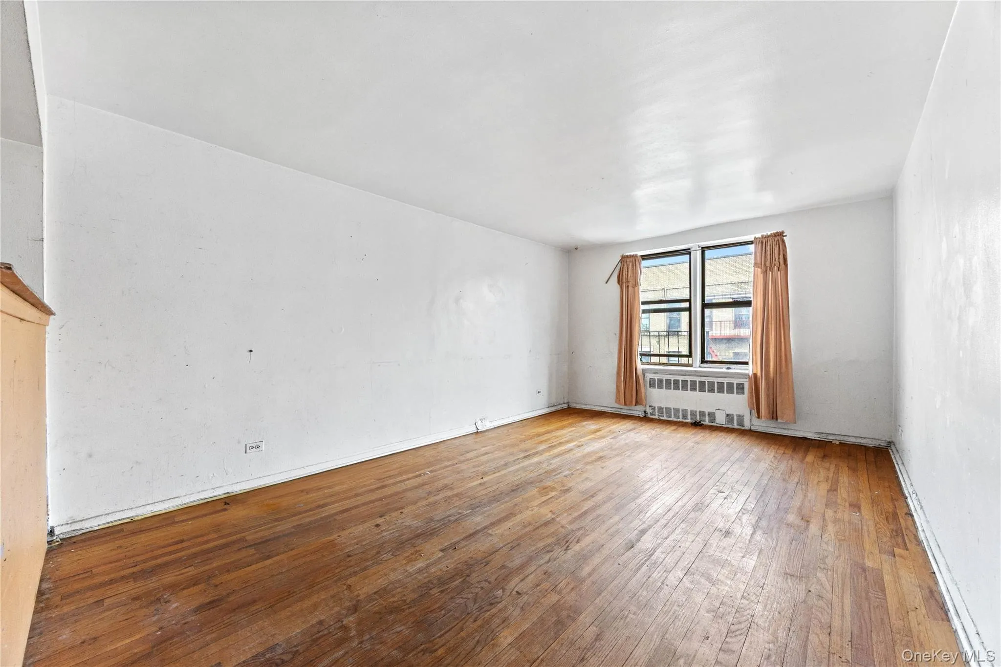 2830 Briggs Avenue, New York, NY, 2 Bedrooms Bedrooms, 5 Rooms Rooms,1 BathroomBathrooms,Residential Sale,For Rent,Briggs,0,1000341 2830 Briggs Avenue, New York, NY, 2 Bedrooms Bedrooms, 5 Rooms Rooms,1 BathroomBathrooms,Residential Sale,For Rent,Briggs,0,1000341