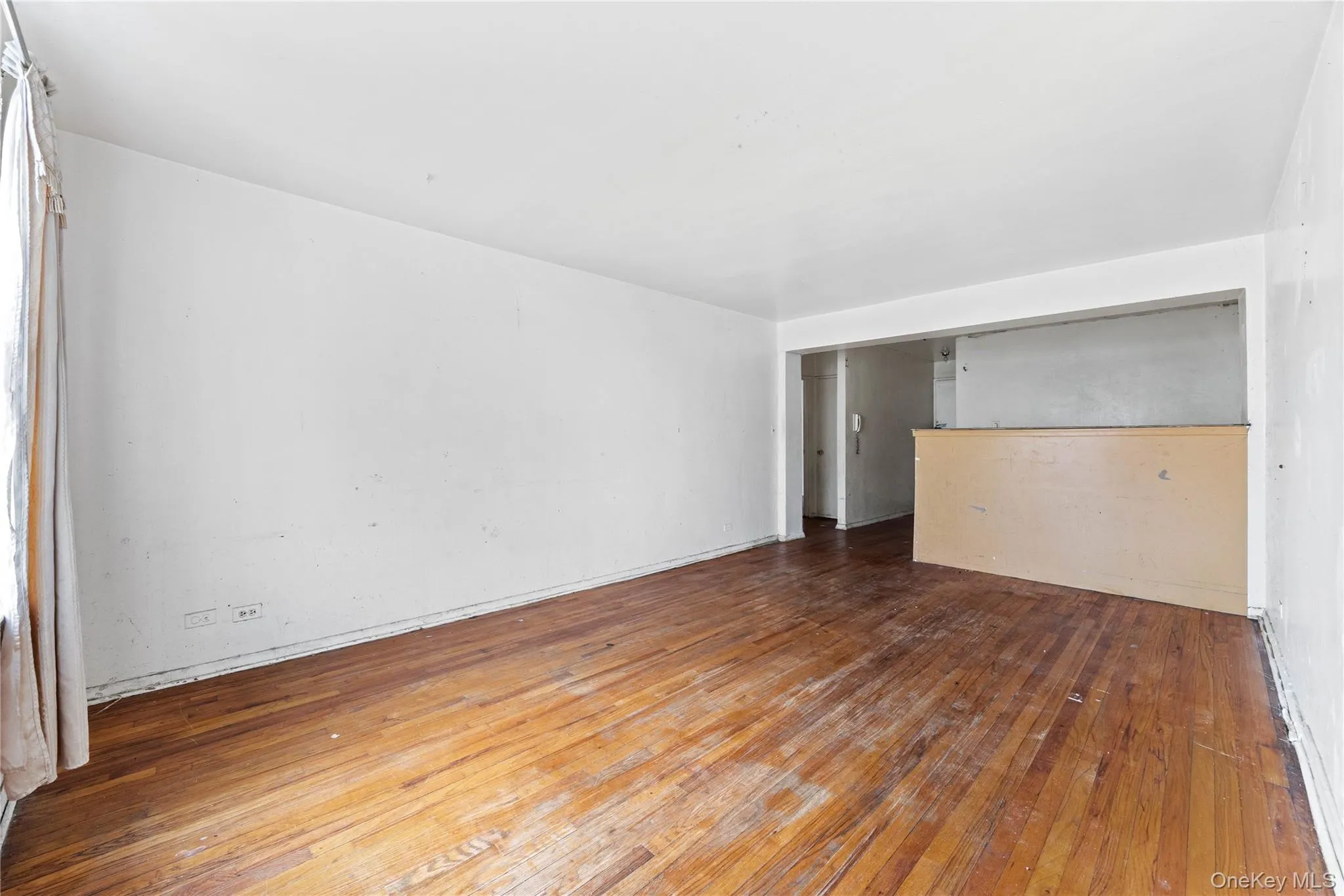2830 Briggs Avenue, New York, NY, 2 Bedrooms Bedrooms, 5 Rooms Rooms,1 BathroomBathrooms,Residential Sale,For Rent,Briggs,0,1000341 2830 Briggs Avenue, New York, NY, 2 Bedrooms Bedrooms, 5 Rooms Rooms,1 BathroomBathrooms,Residential Sale,For Rent,Briggs,0,1000341