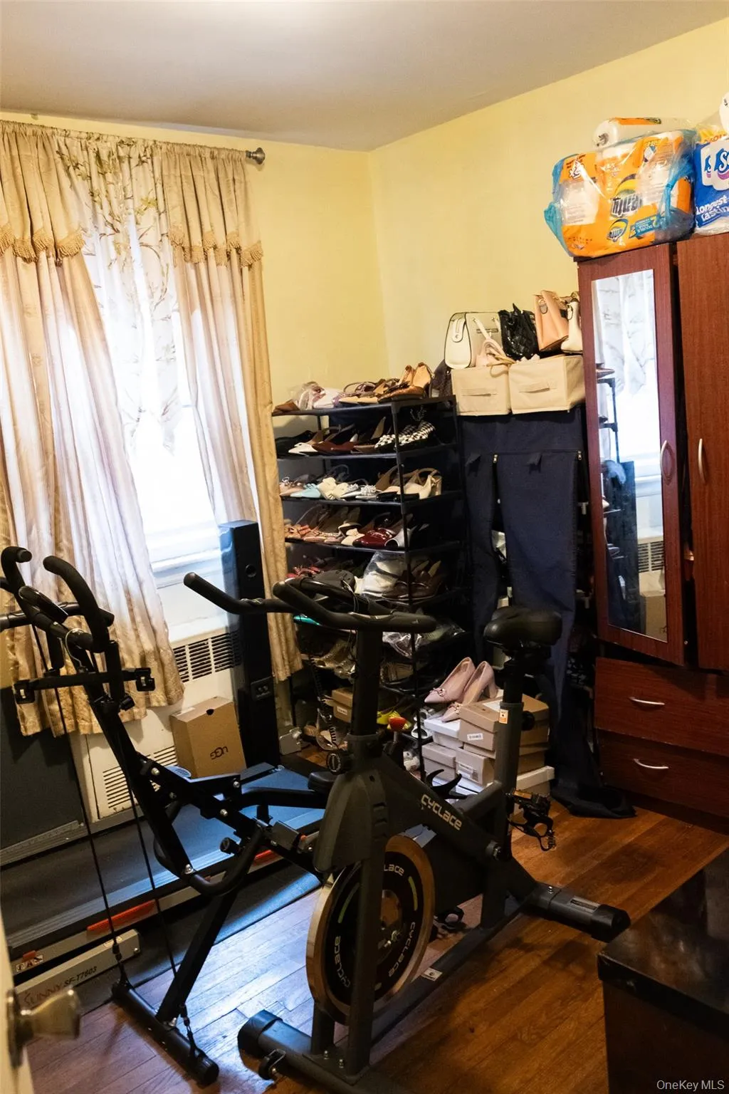 2061 60th Street, New York, NY, 5 Bedrooms Bedrooms, 10 Rooms Rooms,3 BathroomsBathrooms,Residential Sale,For Rent,60th,0,1000345 2061 60th Street, New York, NY, 5 Bedrooms Bedrooms, 10 Rooms Rooms,3 BathroomsBathrooms,Residential Sale,For Rent,60th,0,1000345