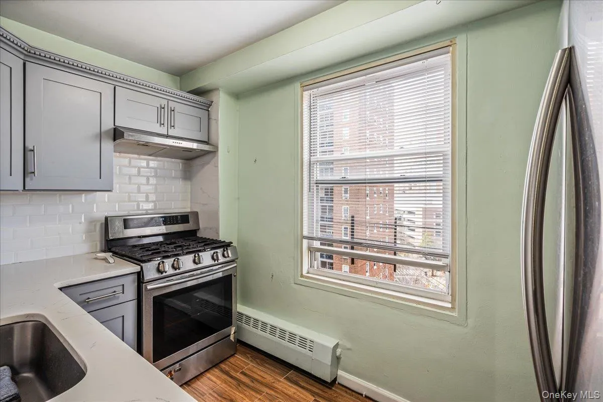 97-40 62nd Drive, New York, NY, 2 Bedrooms Bedrooms, 5 Rooms Rooms,1 BathroomBathrooms,Residential,For Rent,62nd Drive,0,1000353 97-40 62nd Drive, New York, NY, 2 Bedrooms Bedrooms, 5 Rooms Rooms,1 BathroomBathrooms,Residential,For Rent,62nd Drive,0,1000353