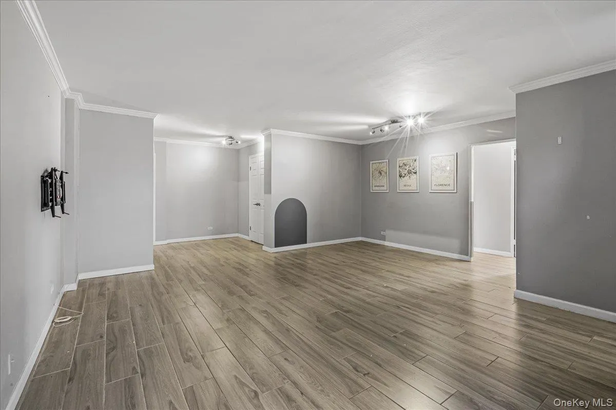 97-40 62nd Drive, New York, NY, 2 Bedrooms Bedrooms, 5 Rooms Rooms,1 BathroomBathrooms,Residential,For Rent,62nd Drive,0,1000353 97-40 62nd Drive, New York, NY, 2 Bedrooms Bedrooms, 5 Rooms Rooms,1 BathroomBathrooms,Residential,For Rent,62nd Drive,0,1000353