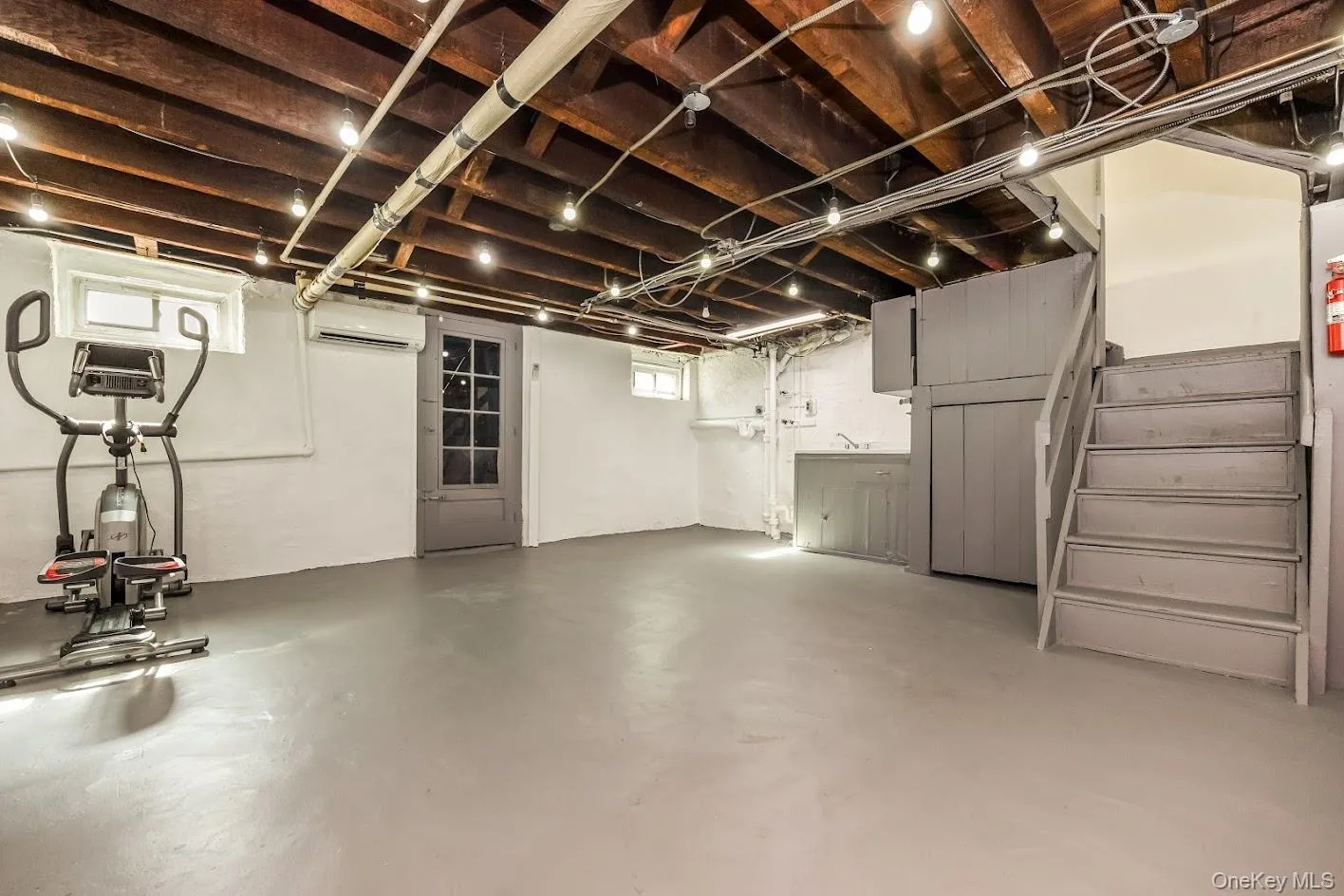11458 198th Street, New York, NY, 3 Bedrooms Bedrooms, 6 Rooms Rooms,1 BathroomBathrooms,Residential Sale,For Rent,198th,0,1000355 11458 198th Street, New York, NY, 3 Bedrooms Bedrooms, 6 Rooms Rooms,1 BathroomBathrooms,Residential Sale,For Rent,198th,0,1000355