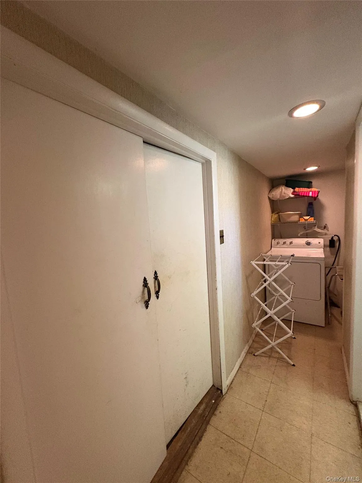 732 Scarsdale Road, Yonkers, NY, 3 Bedrooms Bedrooms, 7 Rooms Rooms,2 BathroomsBathrooms,Residential,For Rent,Scarsdale,0,KEY1000356 732 Scarsdale Road, Yonkers, NY, 3 Bedrooms Bedrooms, 7 Rooms Rooms,2 BathroomsBathrooms,Residential,For Rent,Scarsdale,0,KEY1000356