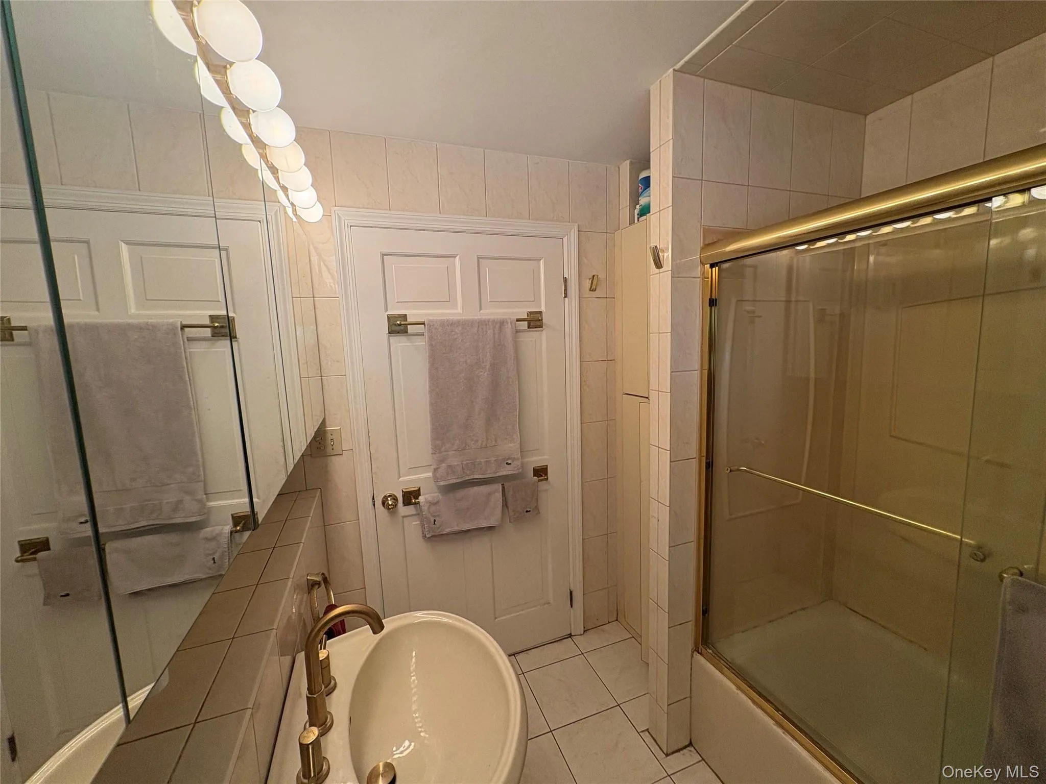 732 Scarsdale Road, Yonkers, NY, 3 Bedrooms Bedrooms, 7 Rooms Rooms,2 BathroomsBathrooms,Residential,For Rent,Scarsdale,0,1000356 732 Scarsdale Road, Yonkers, NY, 3 Bedrooms Bedrooms, 7 Rooms Rooms,2 BathroomsBathrooms,Residential,For Rent,Scarsdale,0,1000356
