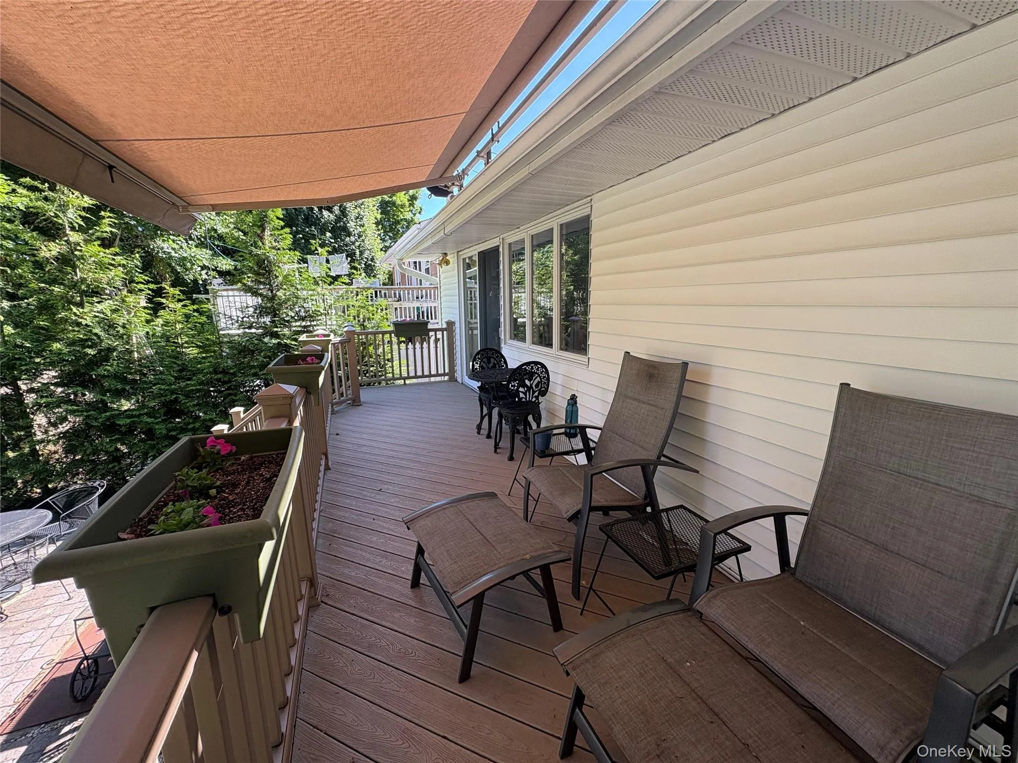 Deck Deck