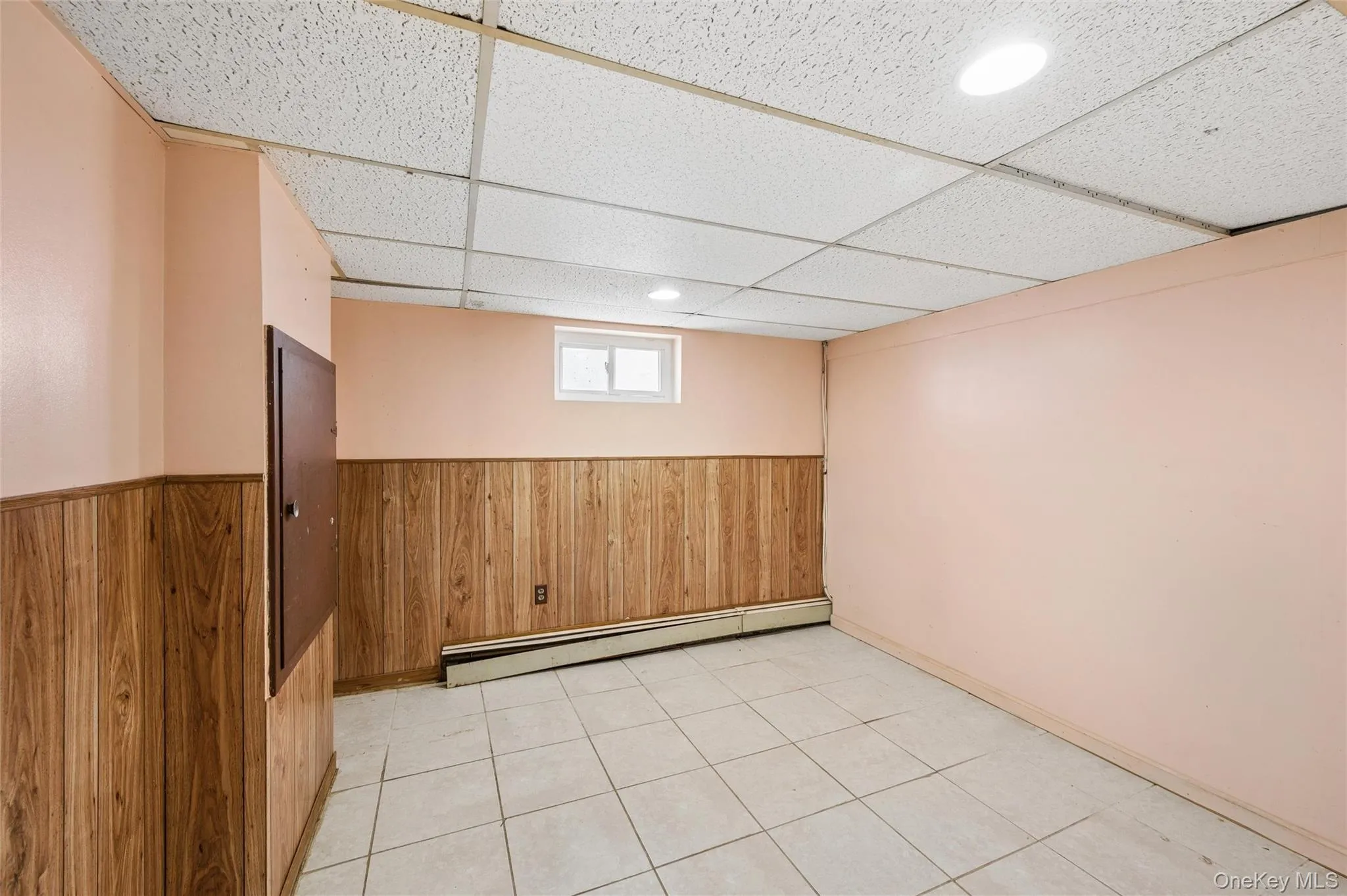 1043 Thomas Avenue, Hempstead, NY, 4 Bedrooms Bedrooms, 7 Rooms Rooms,1 BathroomBathrooms,Residential,For Rent,Thomas,0,1000357 1043 Thomas Avenue, Hempstead, NY, 4 Bedrooms Bedrooms, 7 Rooms Rooms,1 BathroomBathrooms,Residential,For Rent,Thomas,0,1000357