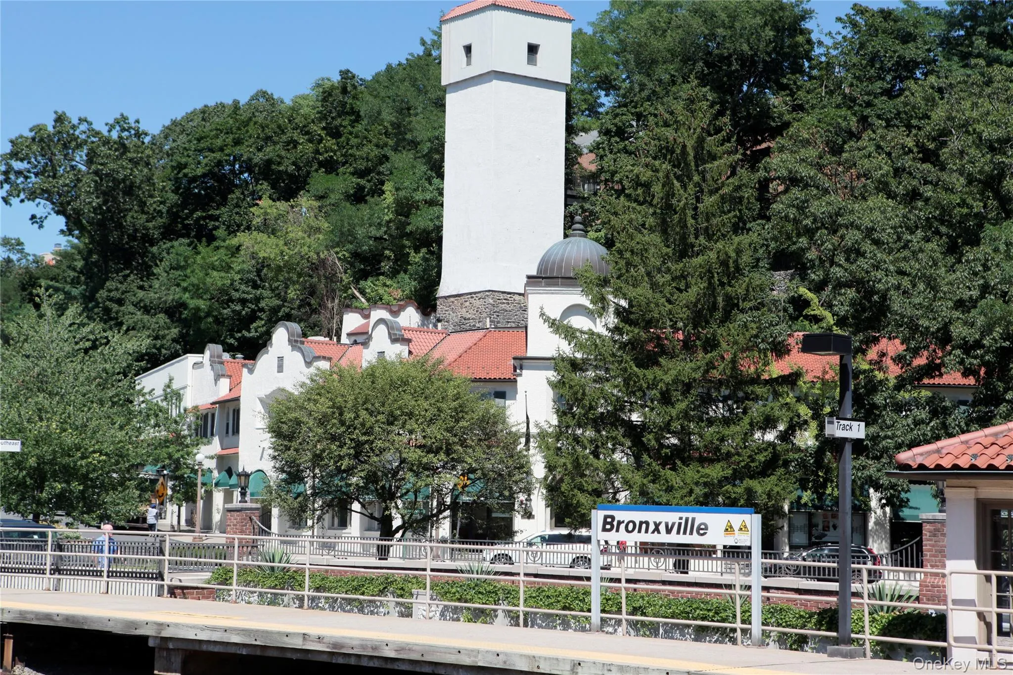 Down the hill to the Bronxville Station & an easy 25 minutes to Grand Central. Down the hill to the Bronxville Station & an easy 25 minutes to Grand Central.