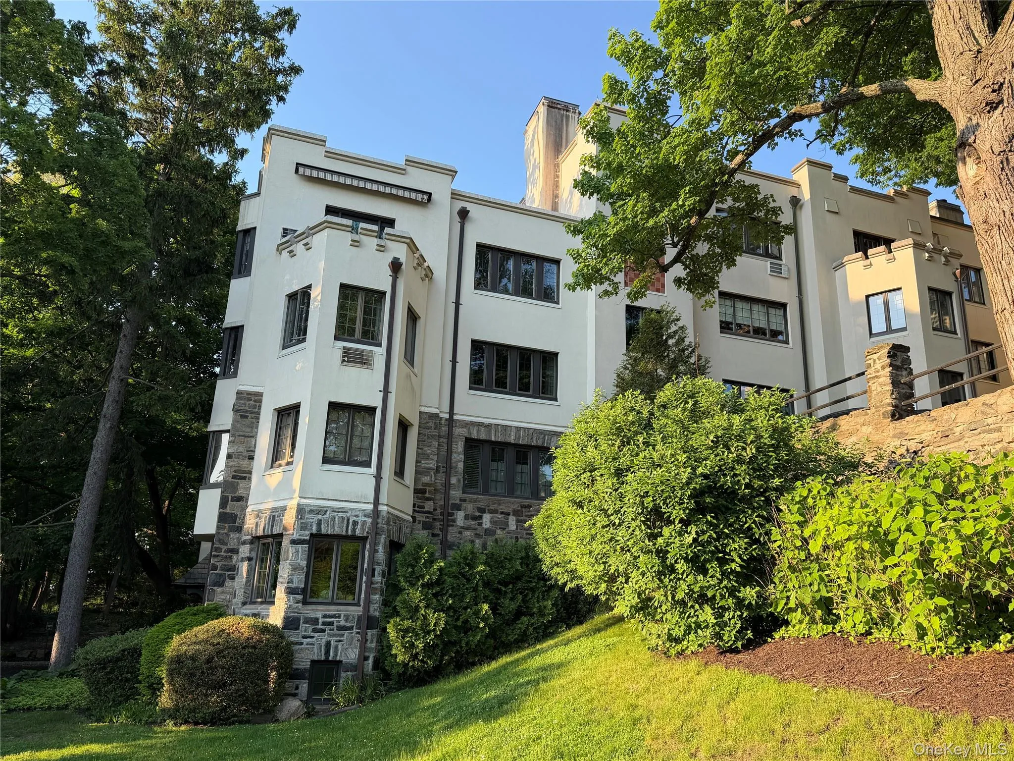 The elegance of the classic Hillcrest complex & the beauty of the surrounding tress & greenery. The elegance of the classic Hillcrest complex & the beauty of the surrounding tress & greenery.