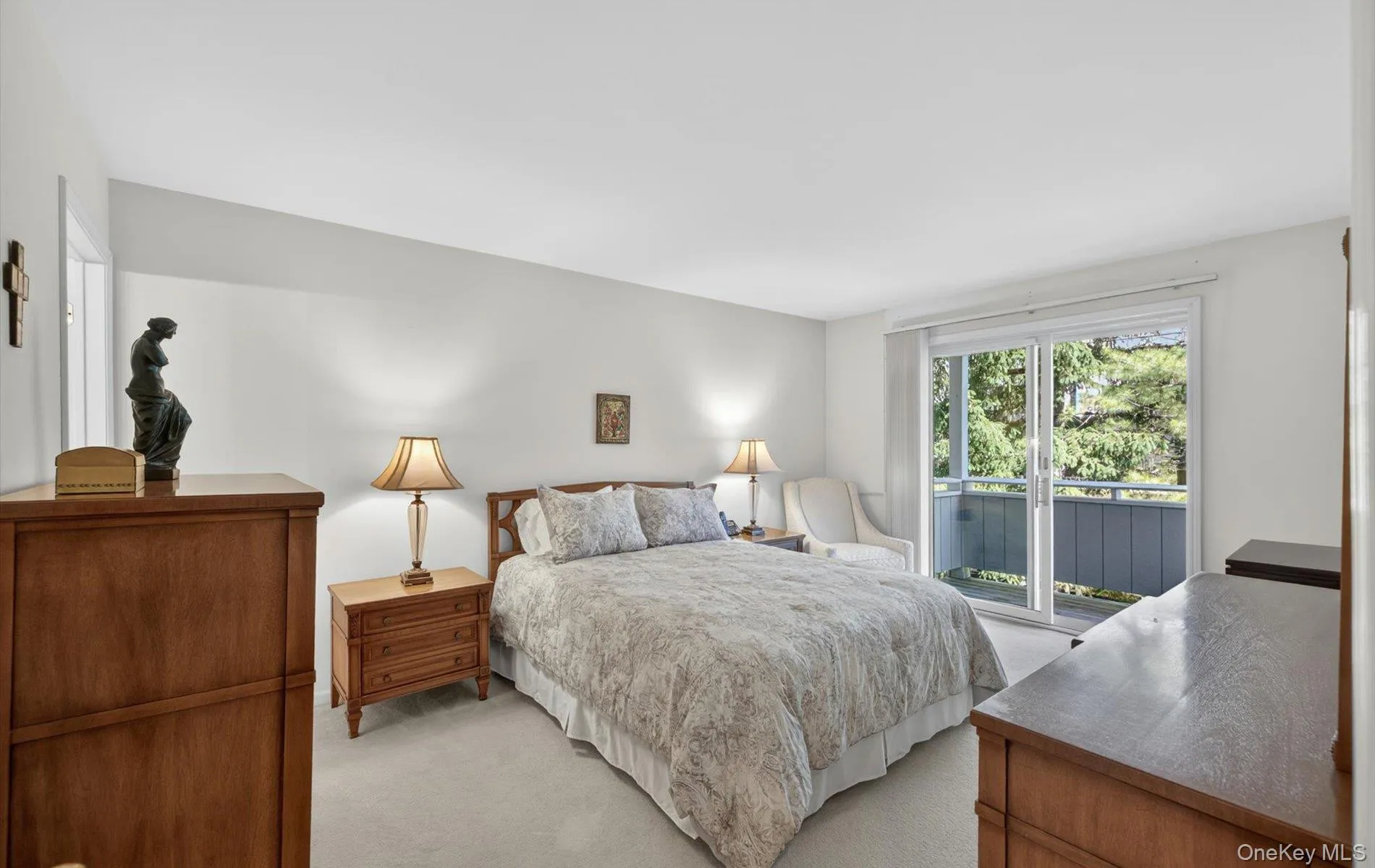 240-17 Oak Park Drive, New York, NY, 3 Bedrooms Bedrooms, 7 Rooms Rooms,3 BathroomsBathrooms,Residential,For Rent,Oak Park,0,1000363 240-17 Oak Park Drive, New York, NY, 3 Bedrooms Bedrooms, 7 Rooms Rooms,3 BathroomsBathrooms,Residential,For Rent,Oak Park,0,1000363