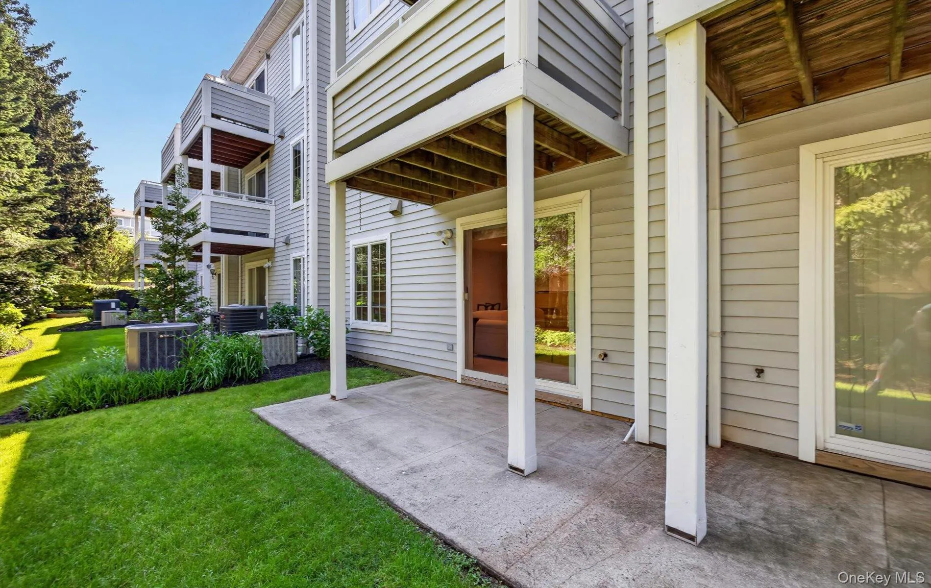 240-17 Oak Park Drive, New York, NY, 3 Bedrooms Bedrooms, 7 Rooms Rooms,3 BathroomsBathrooms,Residential,For Rent,Oak Park,0,1000363 240-17 Oak Park Drive, New York, NY, 3 Bedrooms Bedrooms, 7 Rooms Rooms,3 BathroomsBathrooms,Residential,For Rent,Oak Park,0,1000363