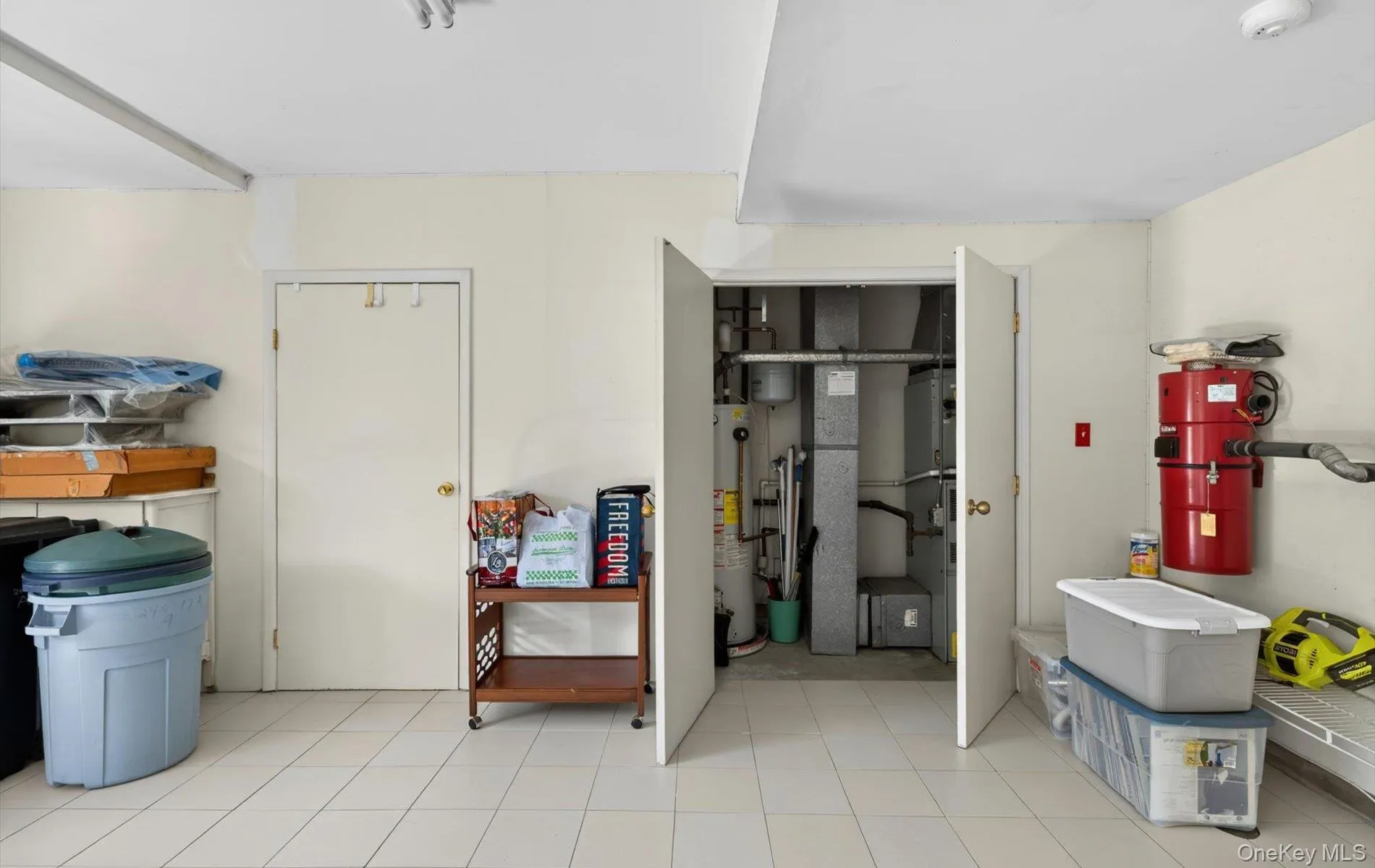 240-17 Oak Park Drive, New York, NY, 3 Bedrooms Bedrooms, 7 Rooms Rooms,3 BathroomsBathrooms,Residential,For Rent,Oak Park,0,1000363 240-17 Oak Park Drive, New York, NY, 3 Bedrooms Bedrooms, 7 Rooms Rooms,3 BathroomsBathrooms,Residential,For Rent,Oak Park,0,1000363