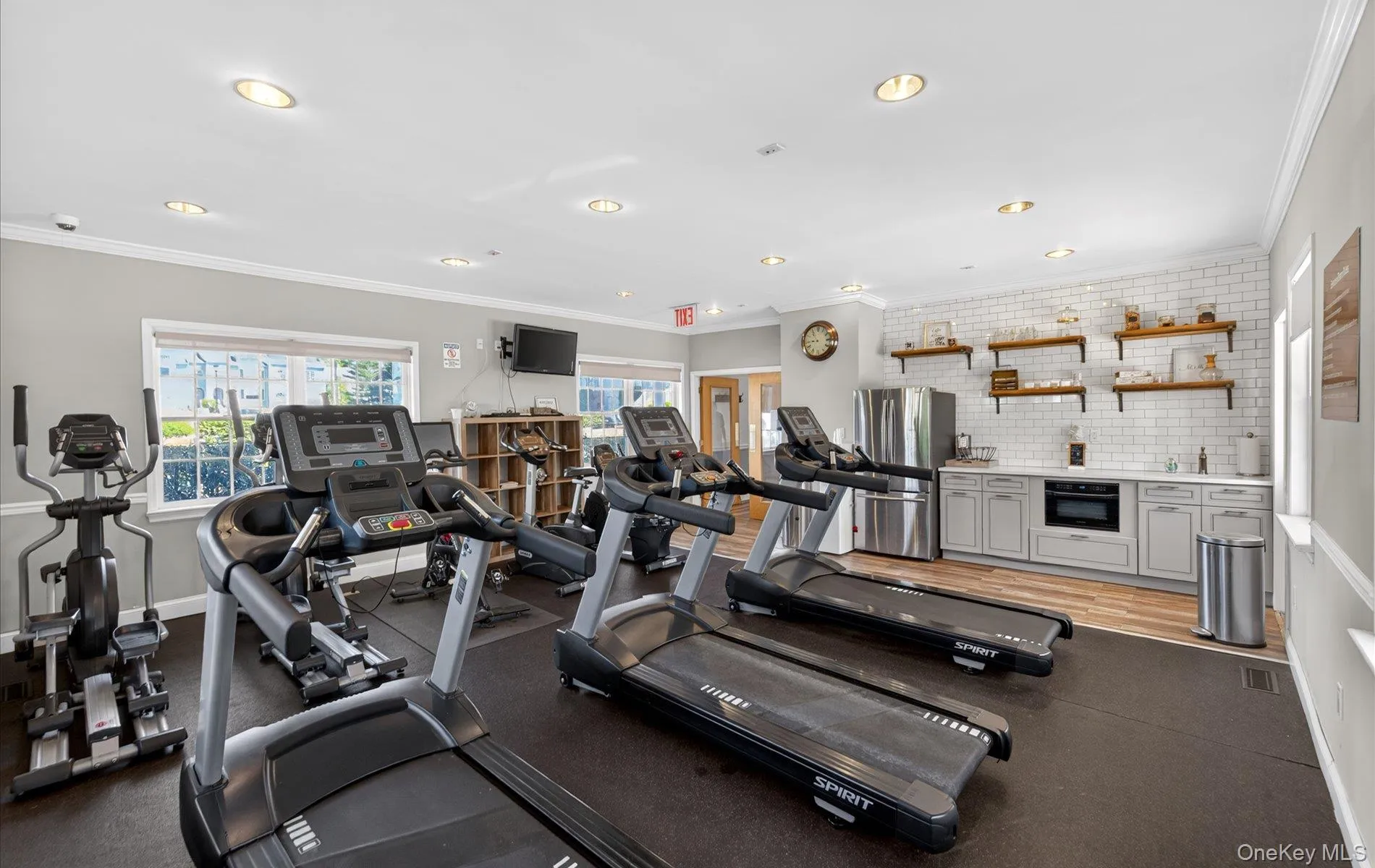 240-17 Oak Park Drive, New York, NY, 3 Bedrooms Bedrooms, 7 Rooms Rooms,3 BathroomsBathrooms,Residential,For Rent,Oak Park,0,1000363 240-17 Oak Park Drive, New York, NY, 3 Bedrooms Bedrooms, 7 Rooms Rooms,3 BathroomsBathrooms,Residential,For Rent,Oak Park,0,1000363