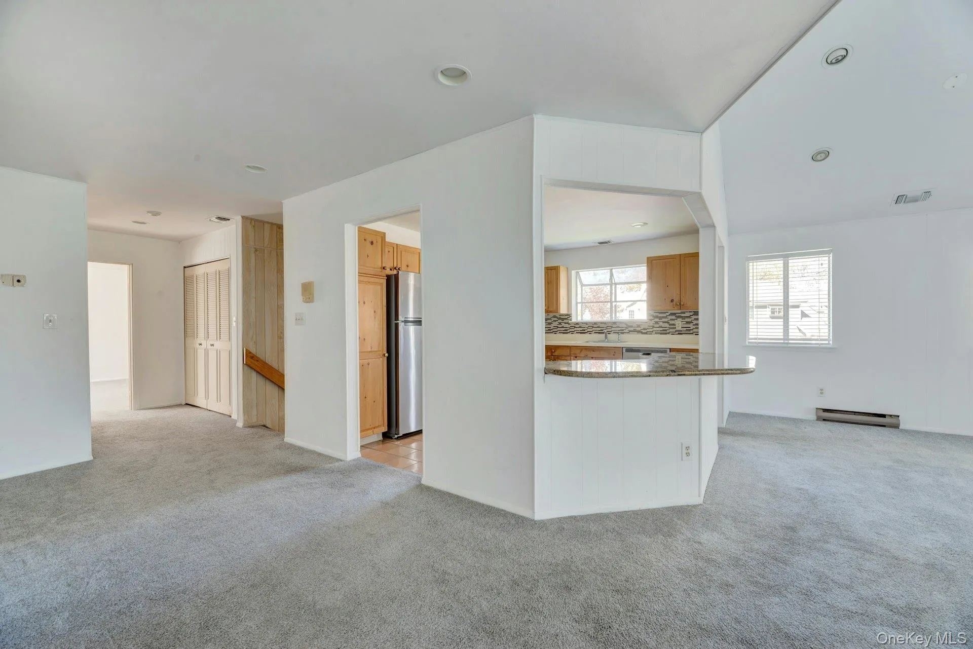 367 Seabreeze Court, Brookhaven, NY, 2 Bedrooms Bedrooms, 7 Rooms Rooms,2 BathroomsBathrooms,Residential Lease,For Rent,Seabreeze,0,1000364 367 Seabreeze Court, Brookhaven, NY, 2 Bedrooms Bedrooms, 7 Rooms Rooms,2 BathroomsBathrooms,Residential Lease,For Rent,Seabreeze,0,1000364