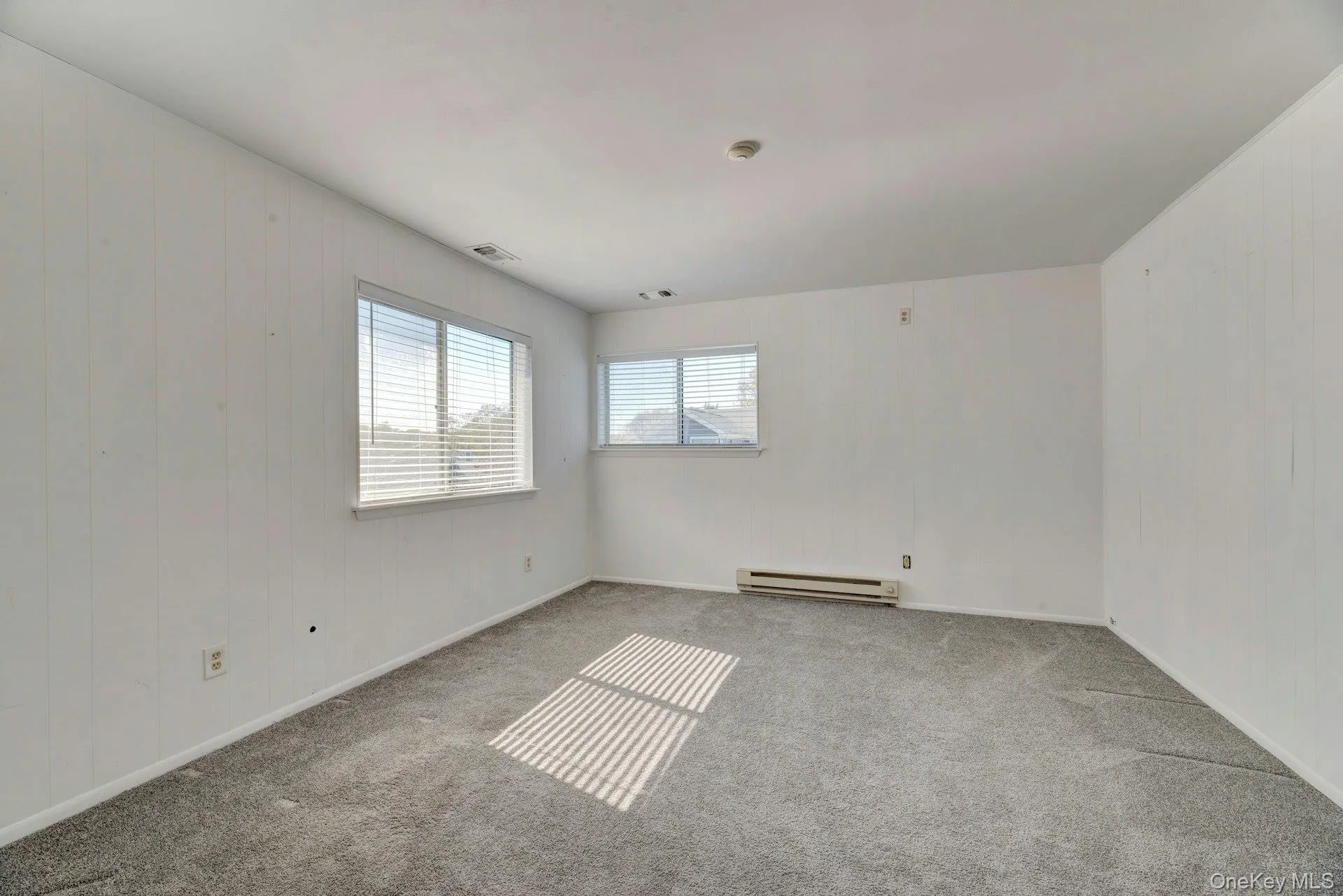 367 Seabreeze Court, Brookhaven, NY, 2 Bedrooms Bedrooms, 7 Rooms Rooms,2 BathroomsBathrooms,Residential Lease,For Rent,Seabreeze,0,1000364 367 Seabreeze Court, Brookhaven, NY, 2 Bedrooms Bedrooms, 7 Rooms Rooms,2 BathroomsBathrooms,Residential Lease,For Rent,Seabreeze,0,1000364